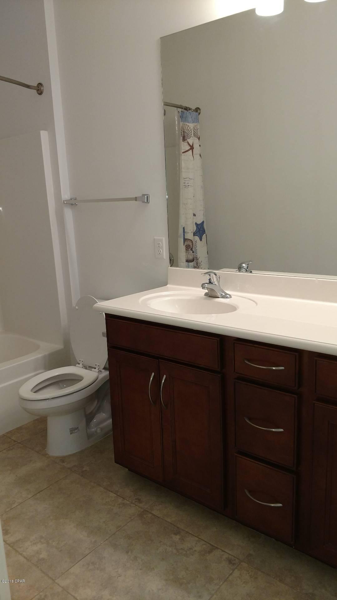 Pines 3rd Add Replat - Residential Lease