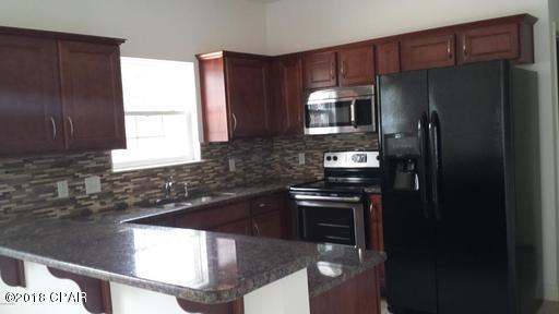 Pines 3rd Add Replat - Residential Lease