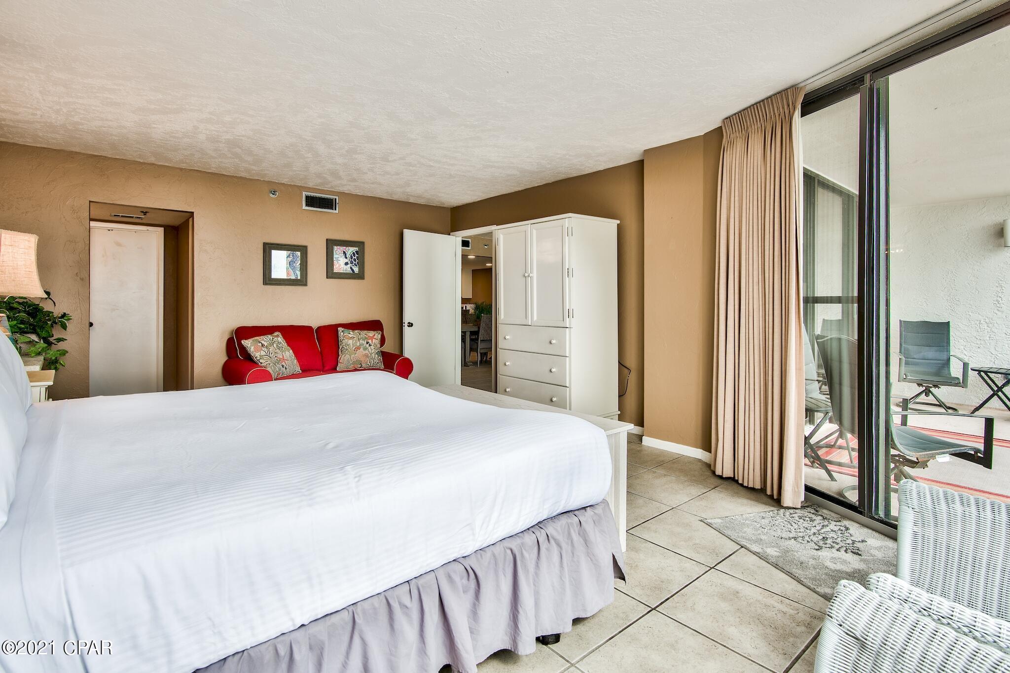 Edgewater Tower III - Residential