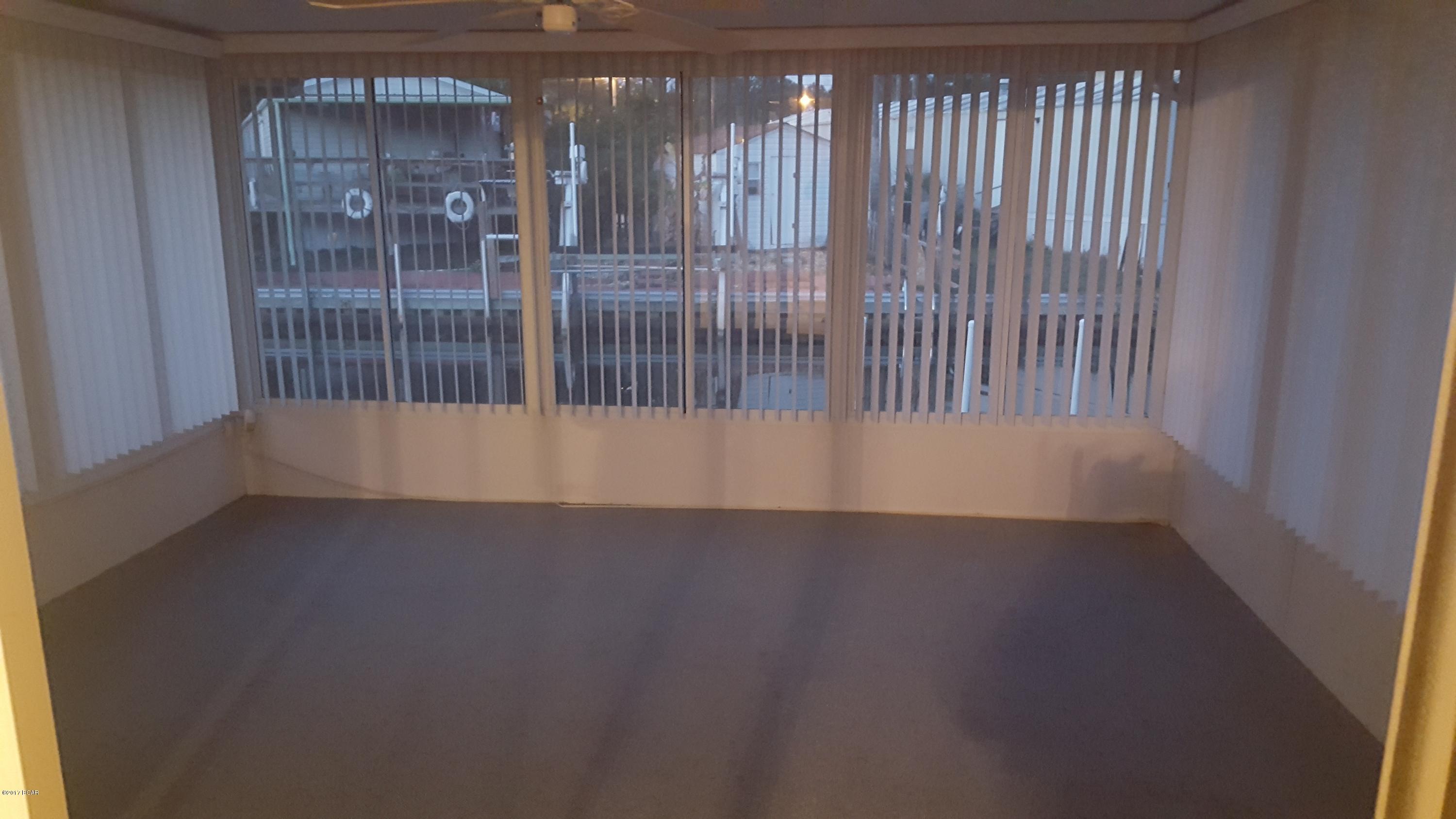 Harbour Towne - Residential