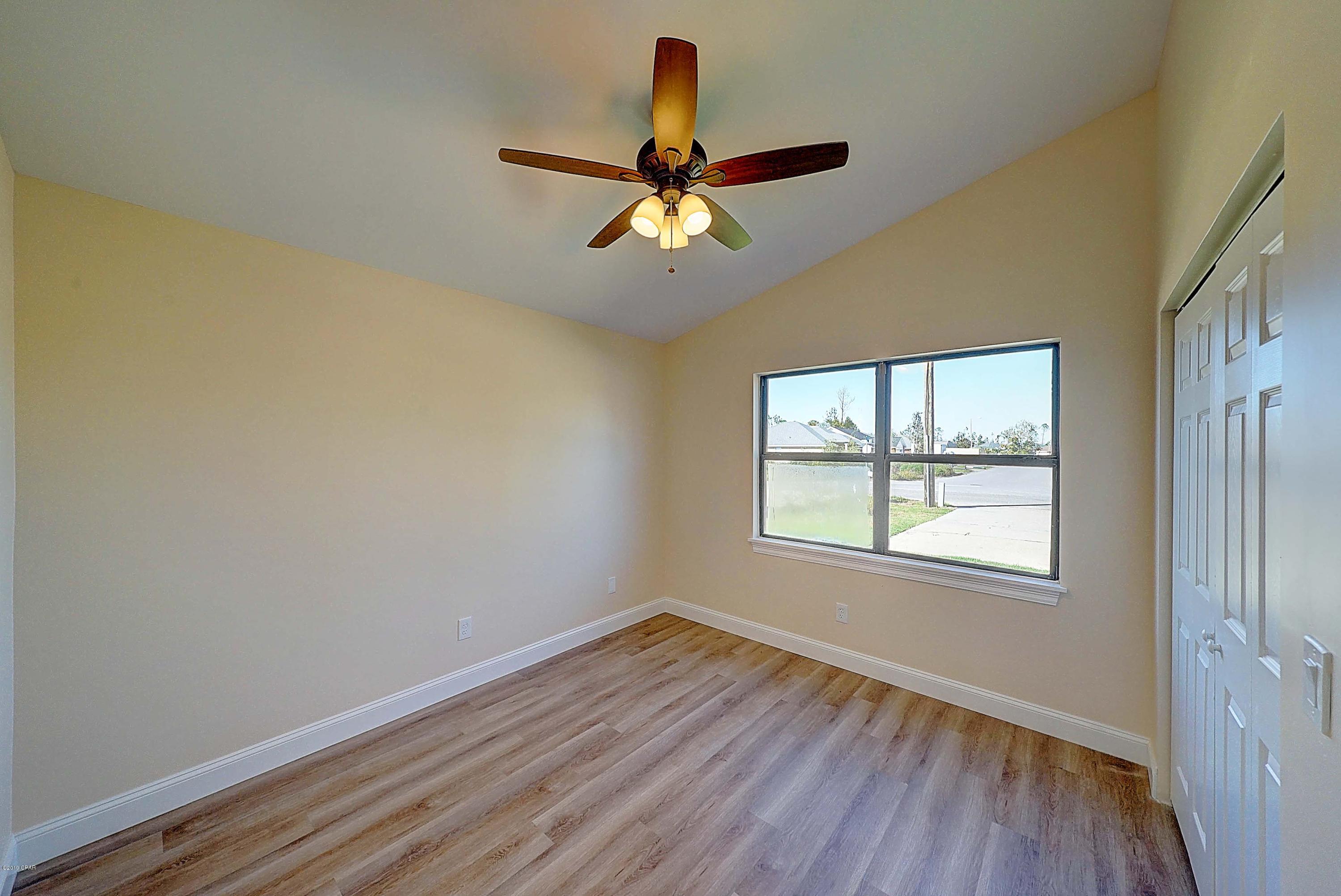 Belaire Estates U-6 - Residential