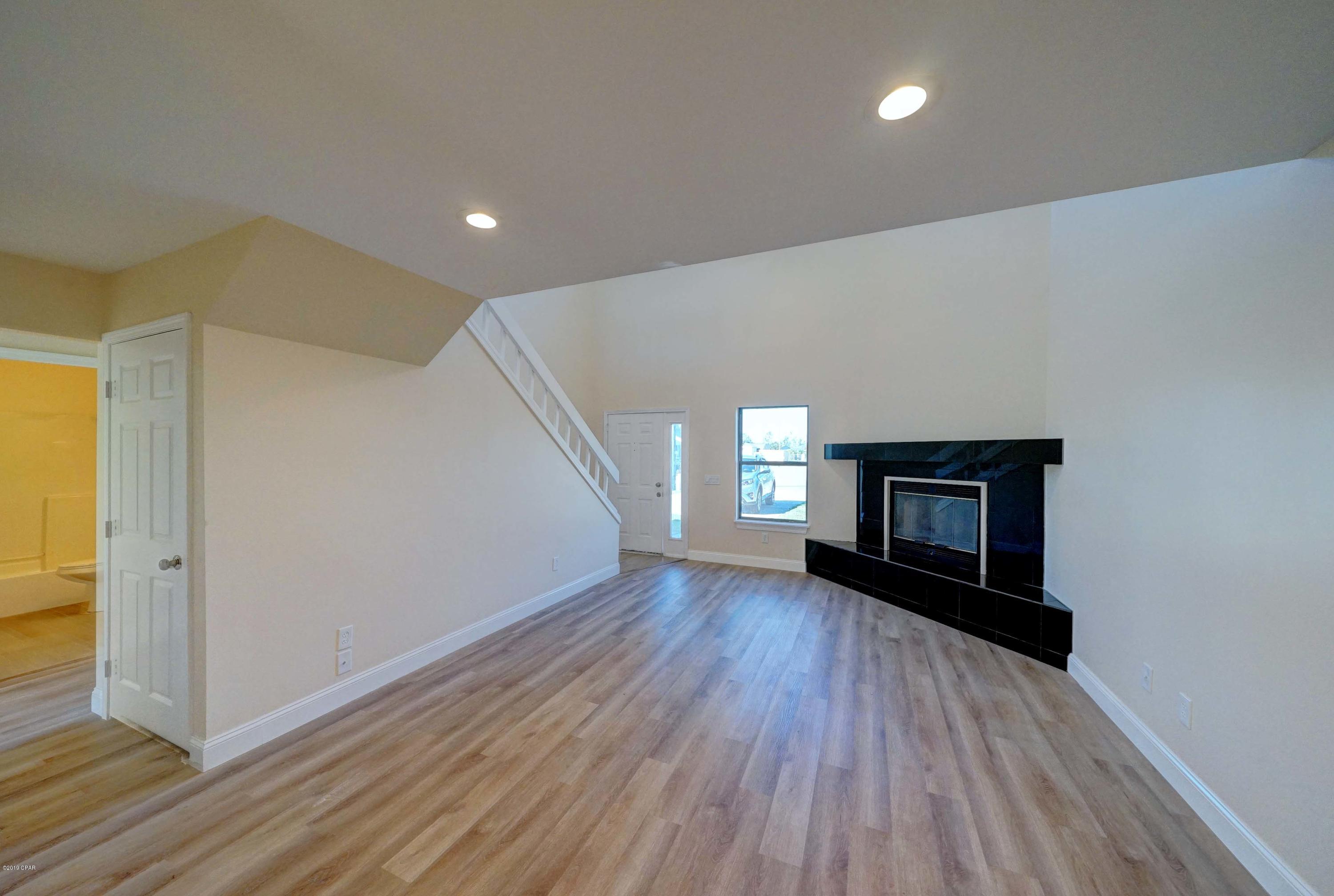 Belaire Estates U-6 - Residential