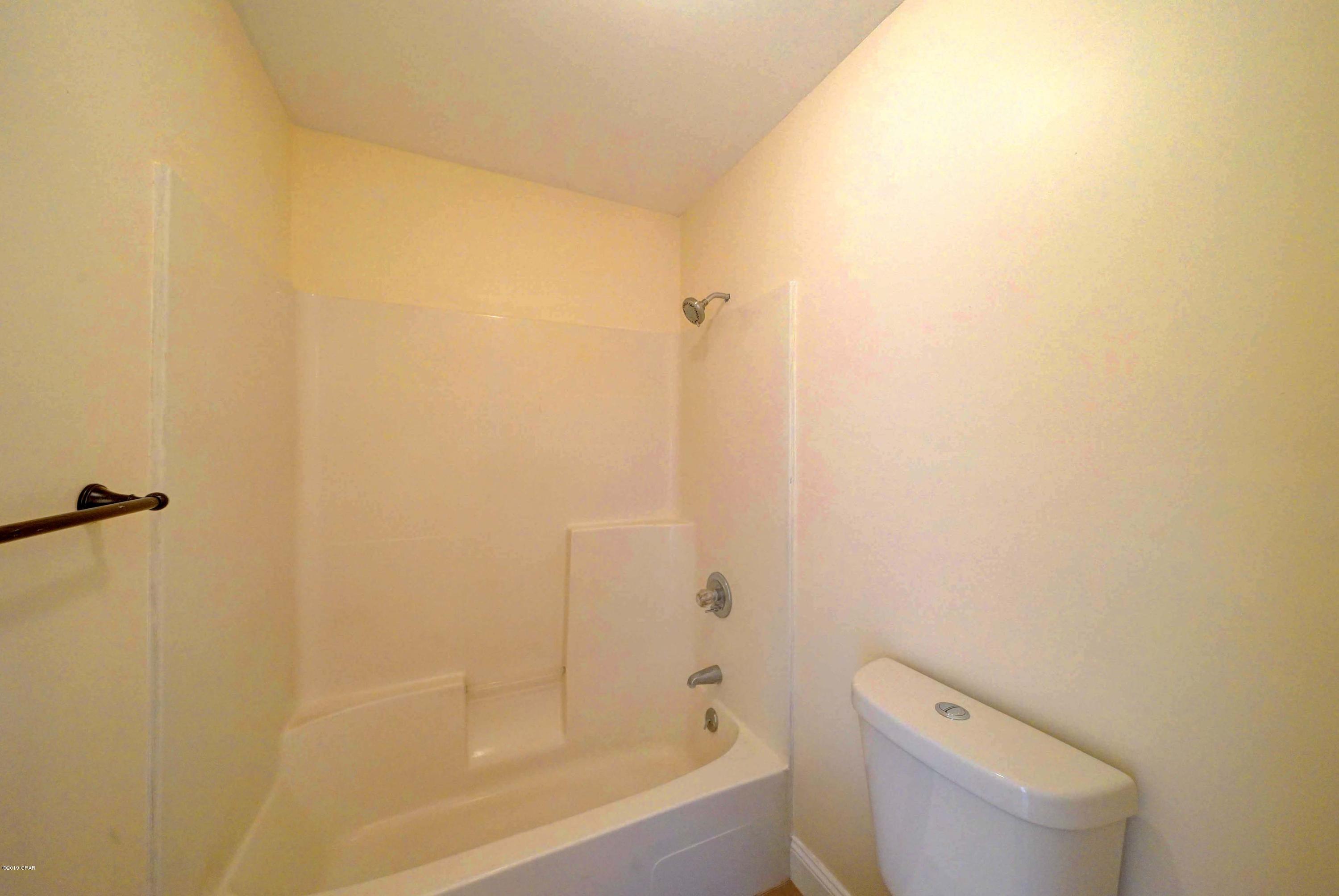 Belaire Estates U-6 - Residential