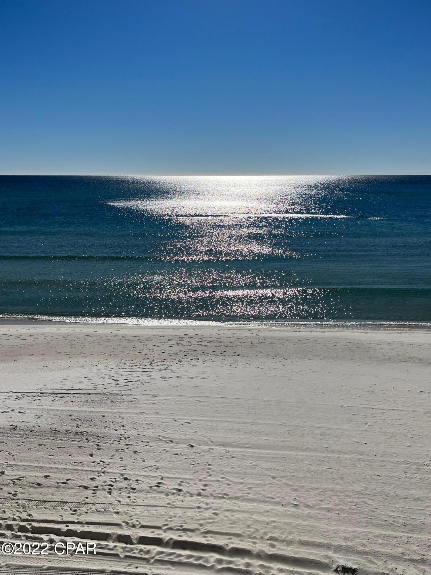 Fontainebleau Terrace - Residential