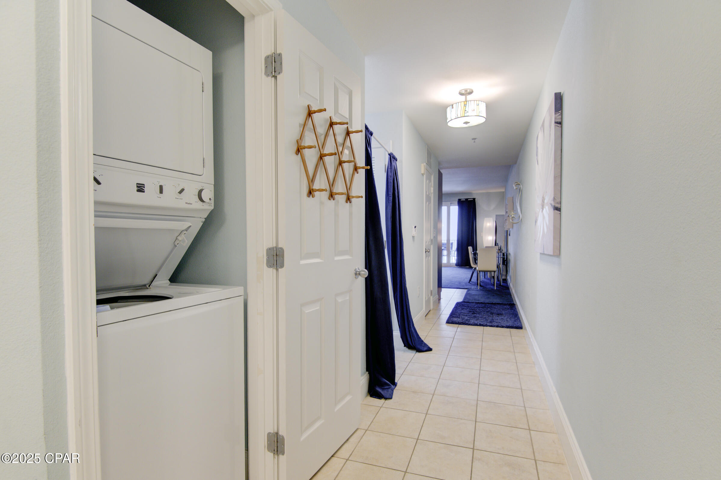 Laketown Wharf - Residential