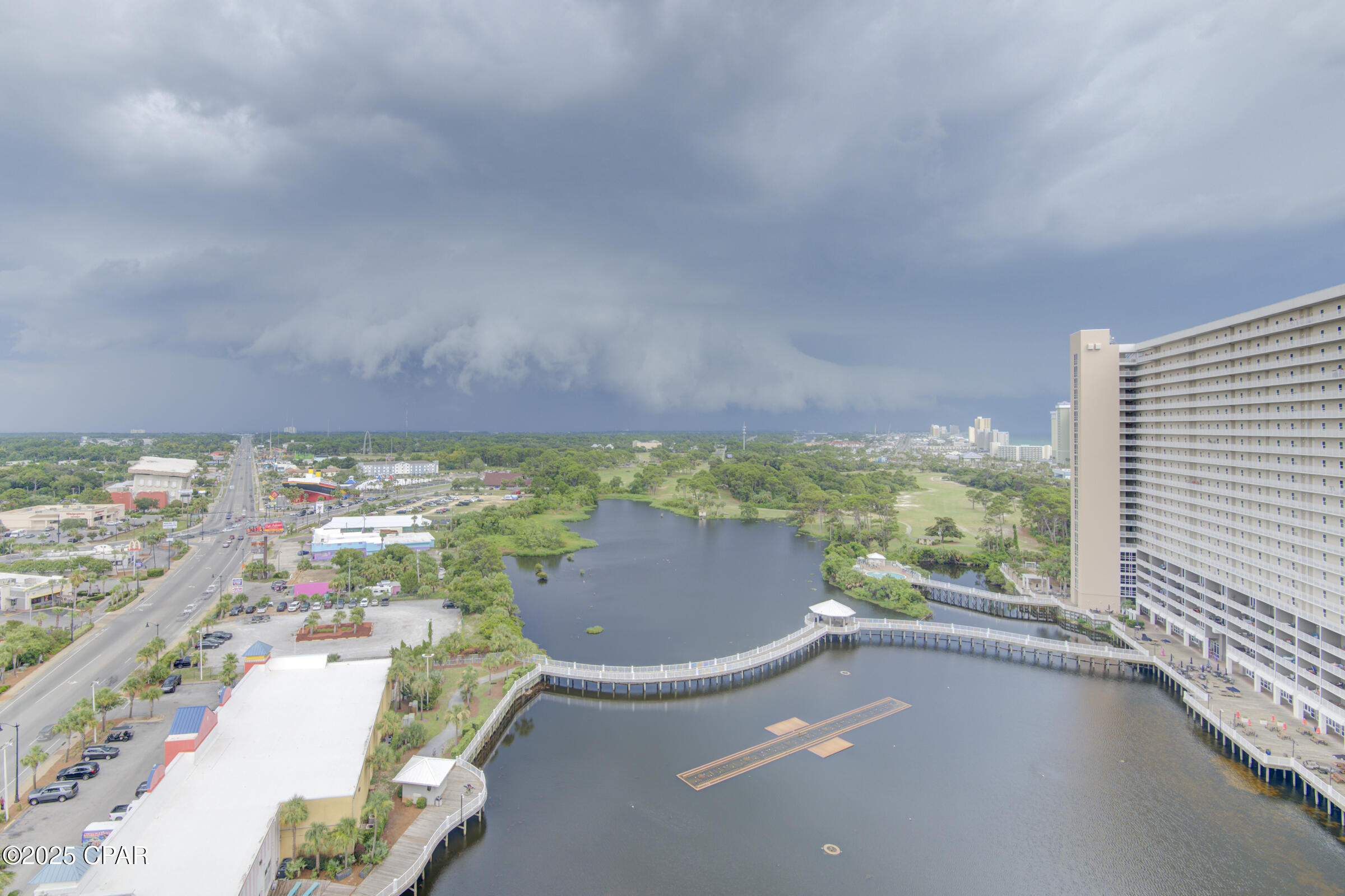 Laketown Wharf - Residential