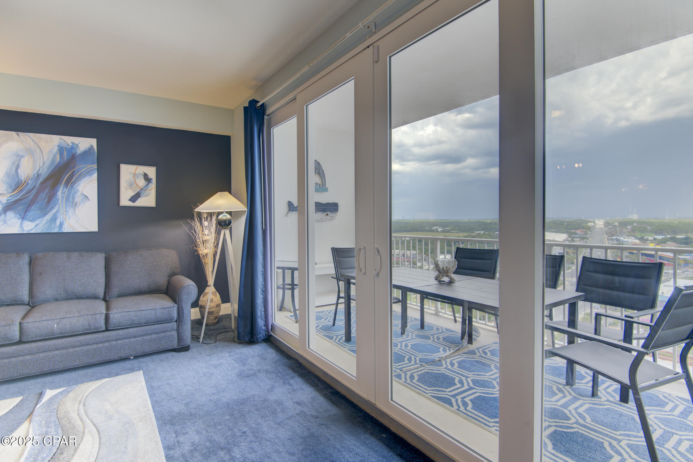 Laketown Wharf - Residential