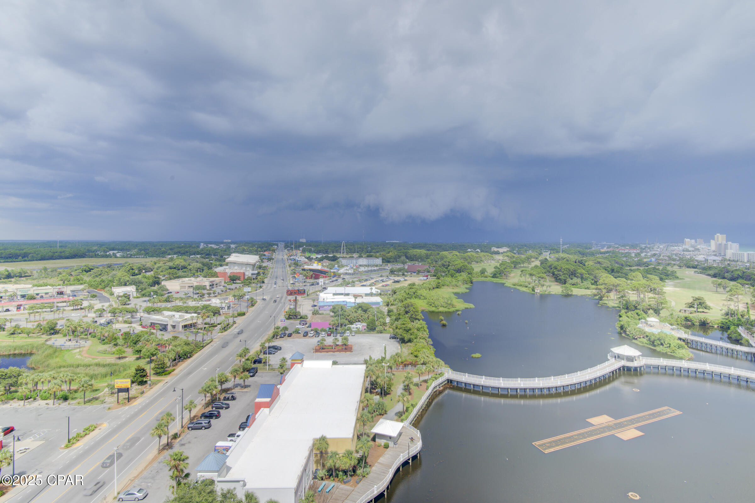 Laketown Wharf - Residential