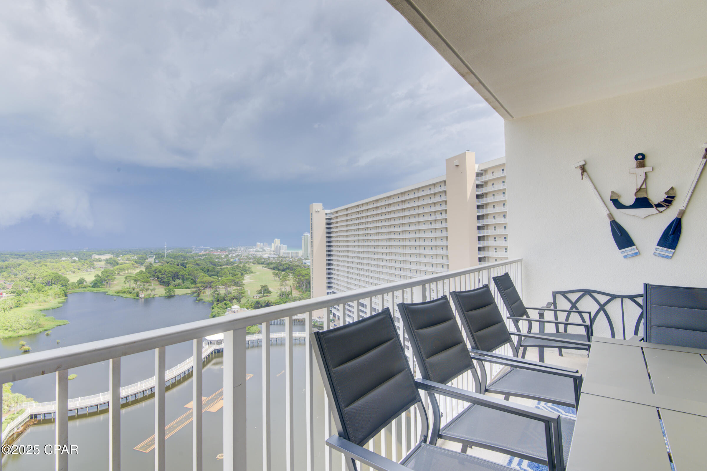 Laketown Wharf - Residential