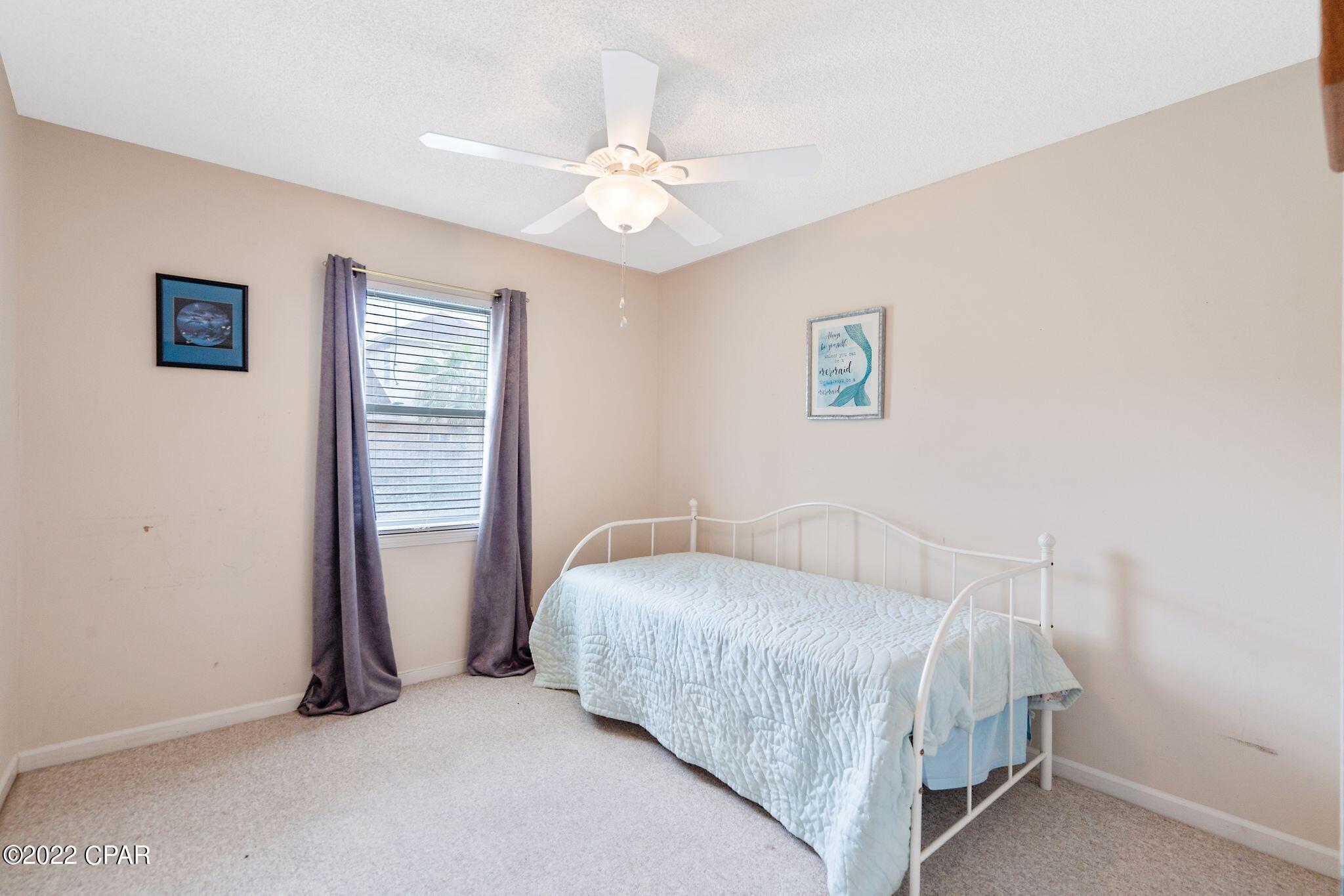 Diamond Head-Lakeside - Residential