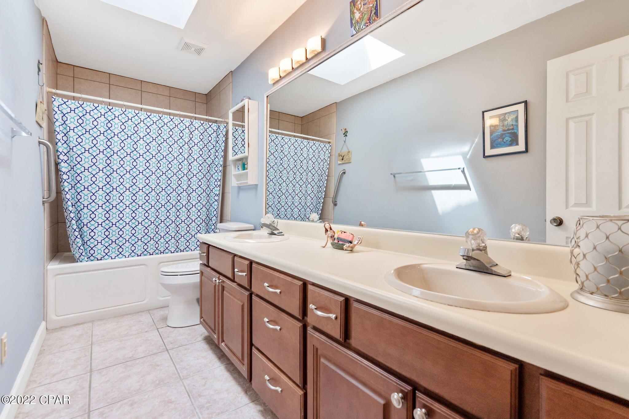 Diamond Head-Lakeside - Residential