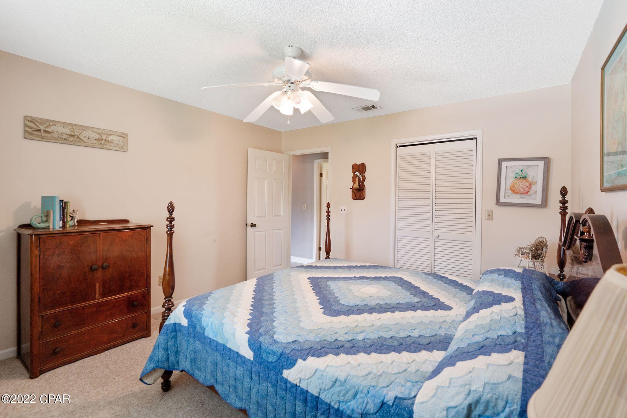 Diamond Head-Lakeside - Residential