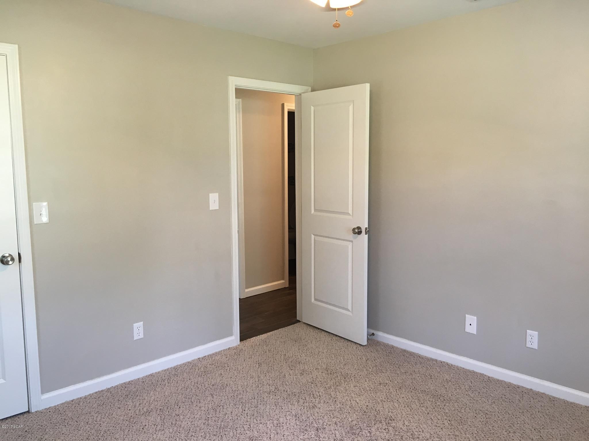 Bay Park Manor Replat - Residential