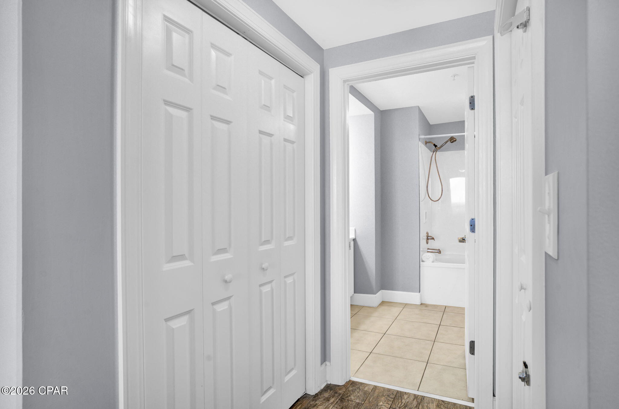 Sunrise Beach - Residential