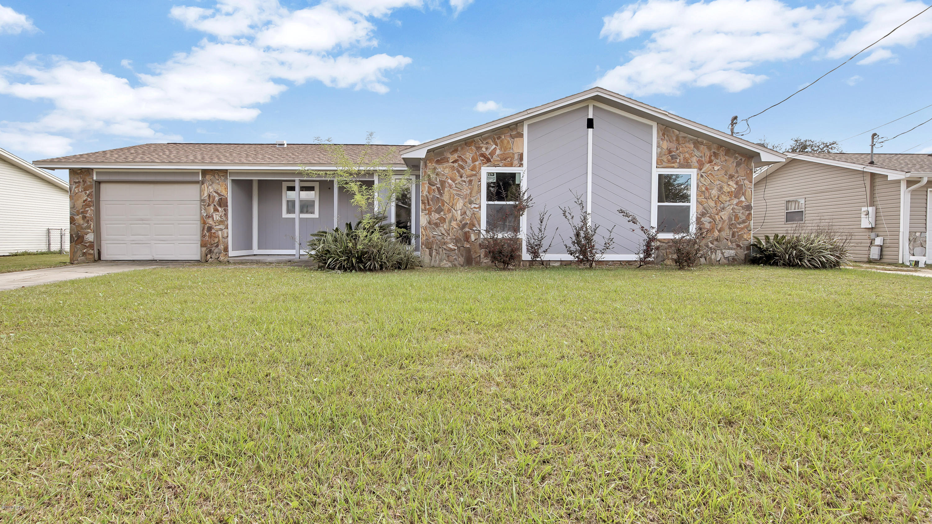 Pine Forest Est Ph 1 - Residential