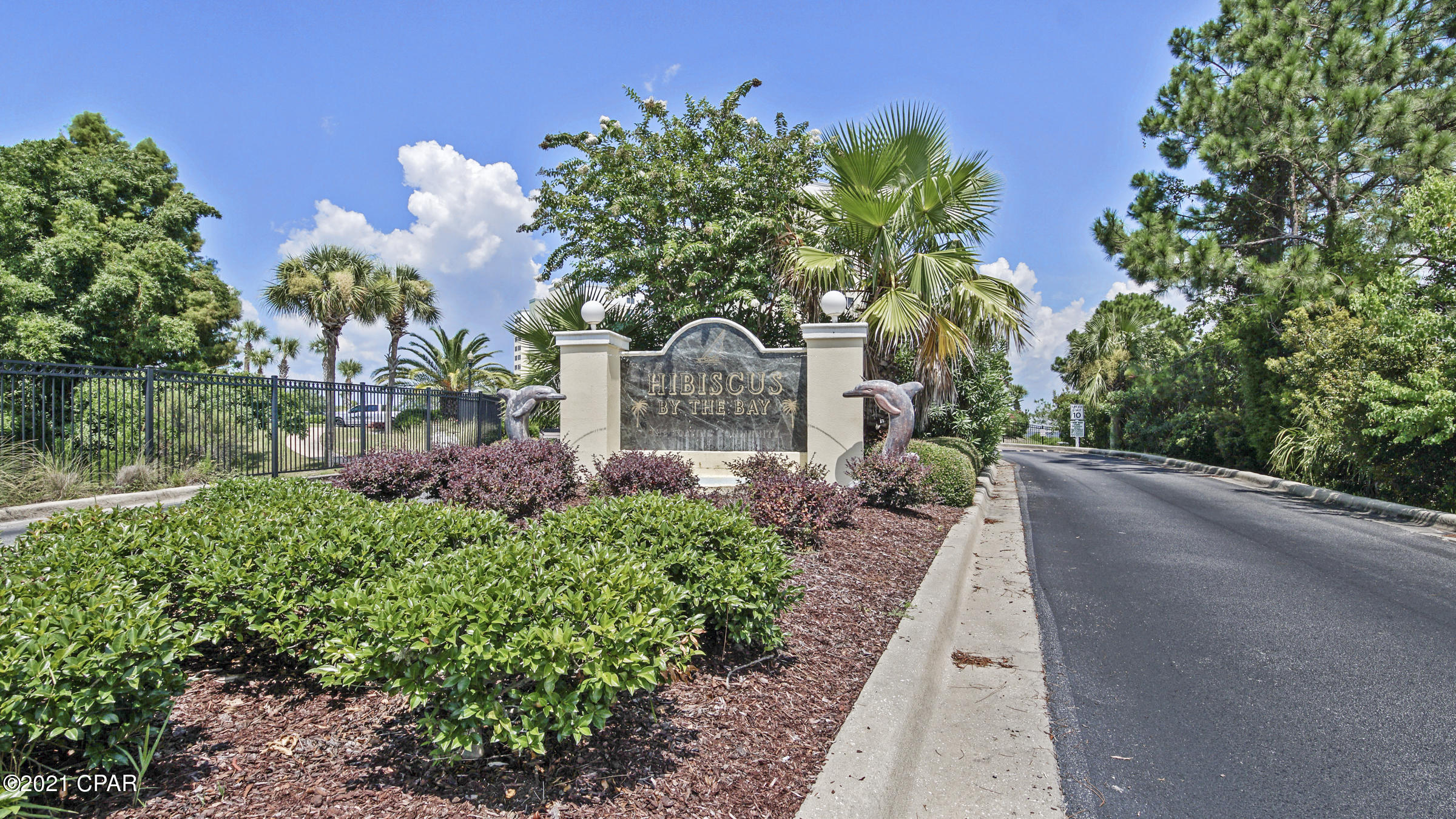 Hibiscus By The Bay - Residential