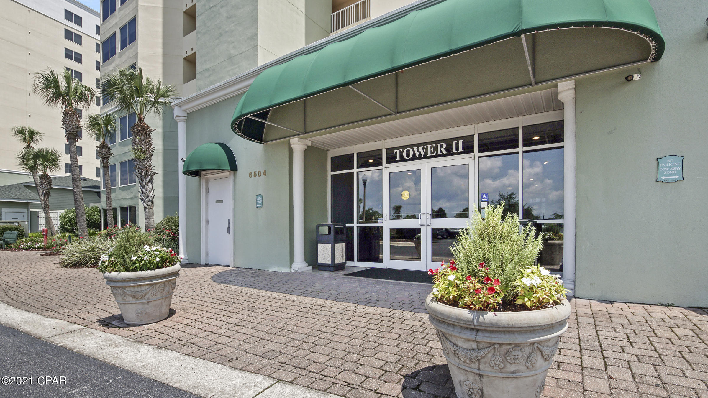 Hibiscus By The Bay - Residential