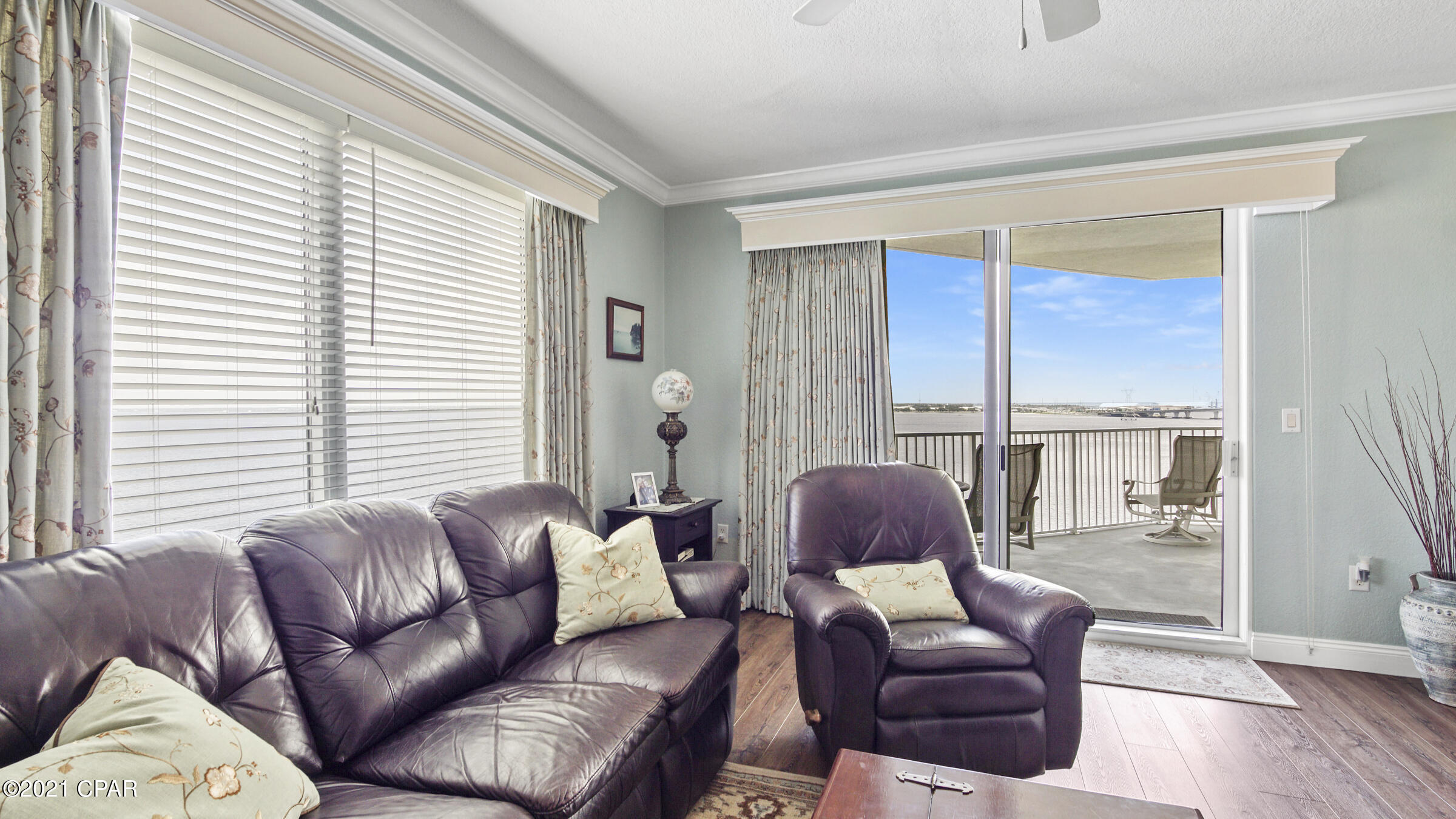 Hibiscus By The Bay - Residential