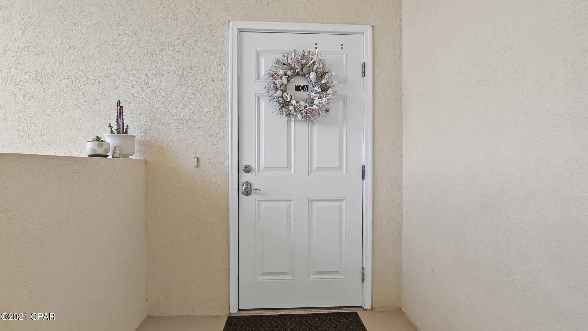 Hibiscus By The Bay - Residential