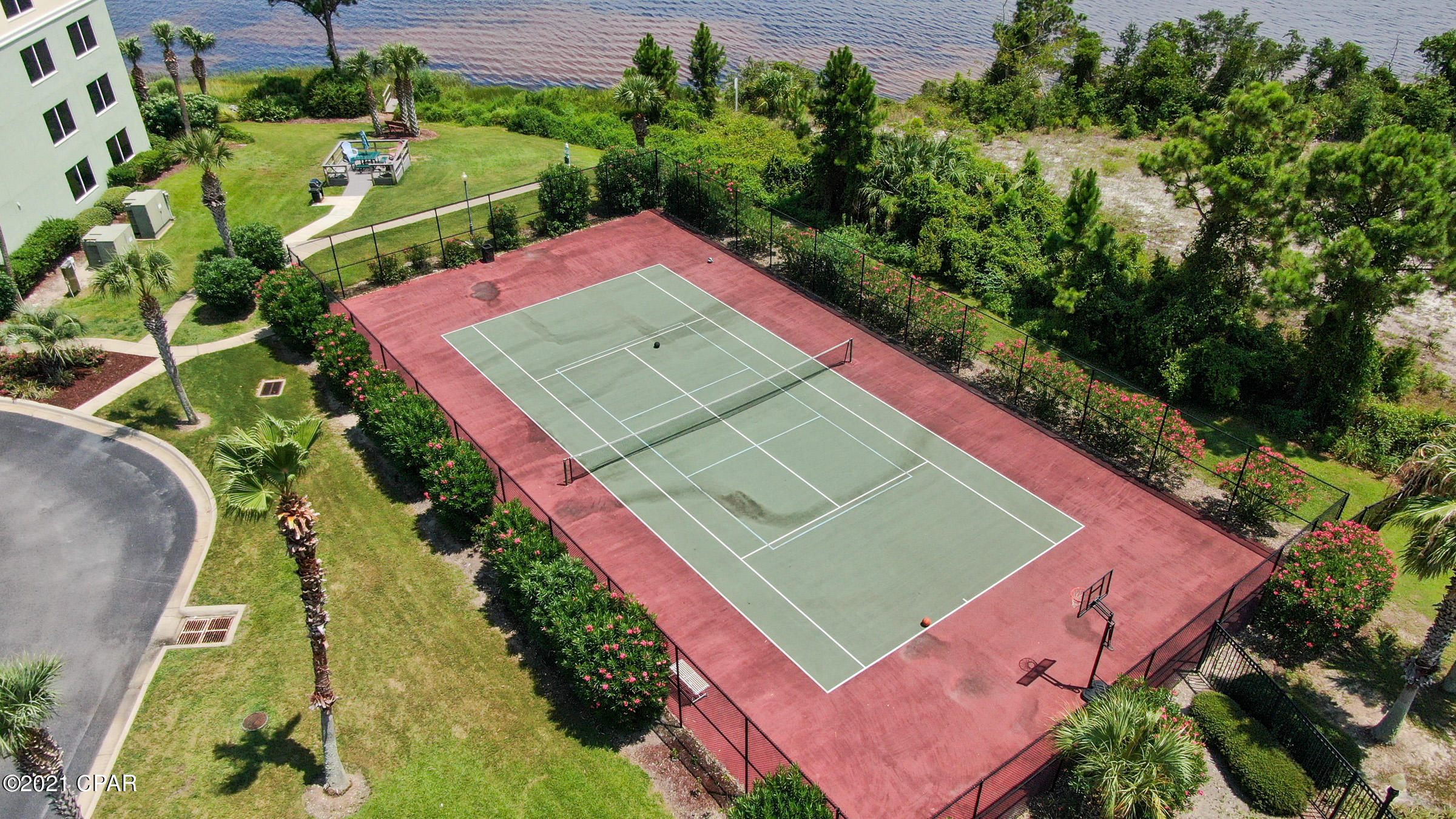 Hibiscus By The Bay - Residential