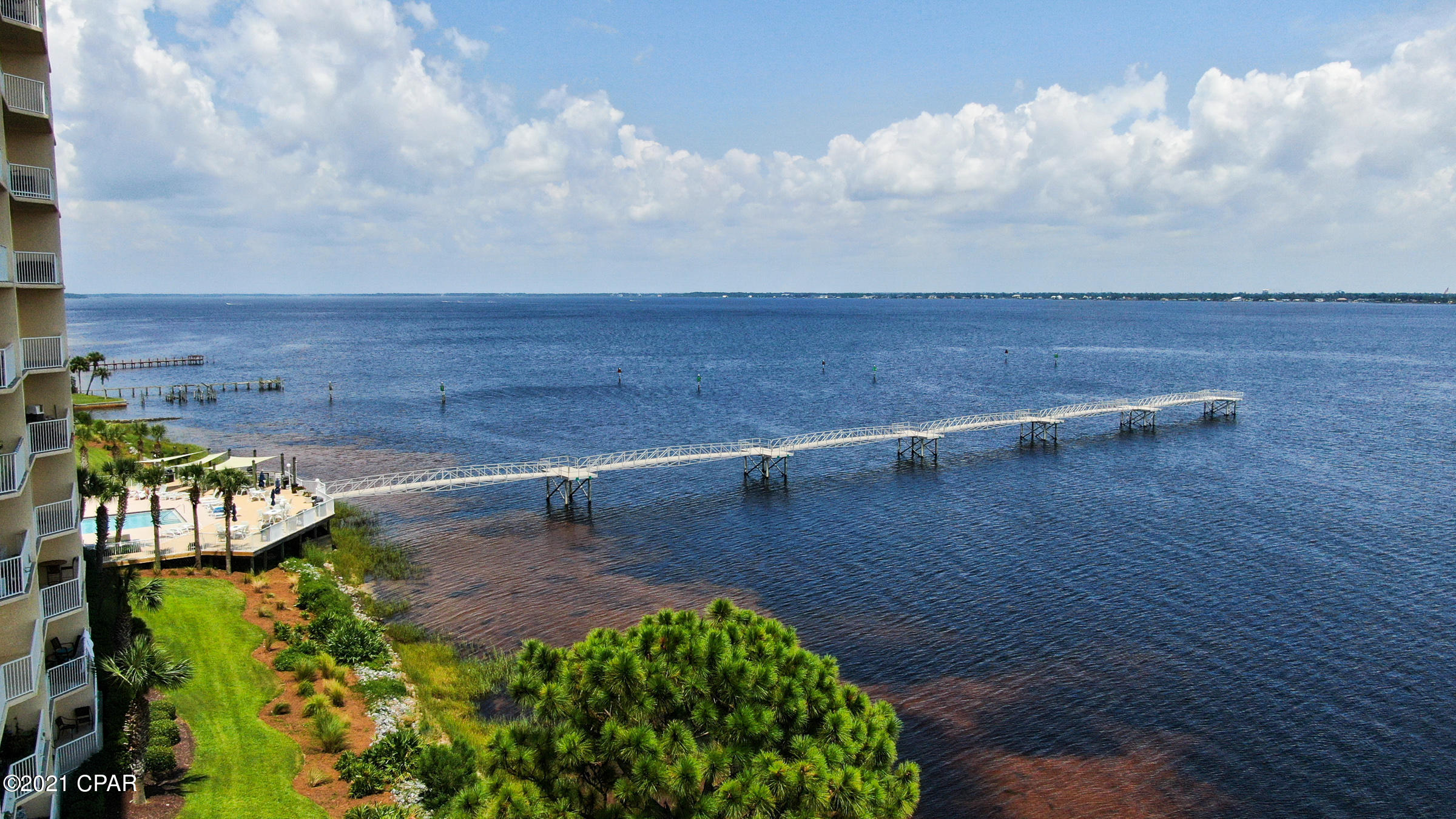 Hibiscus By The Bay - Residential