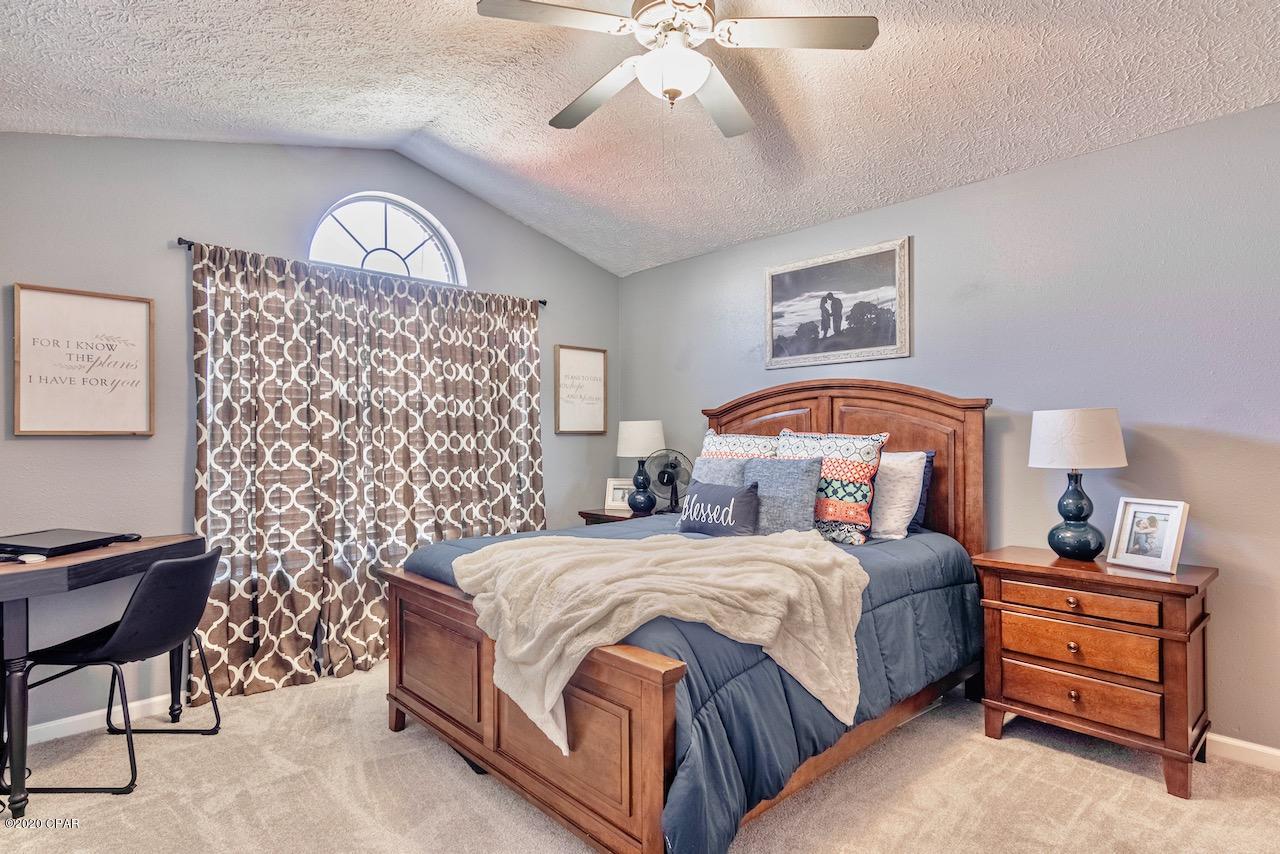 Summer Lace - Residential