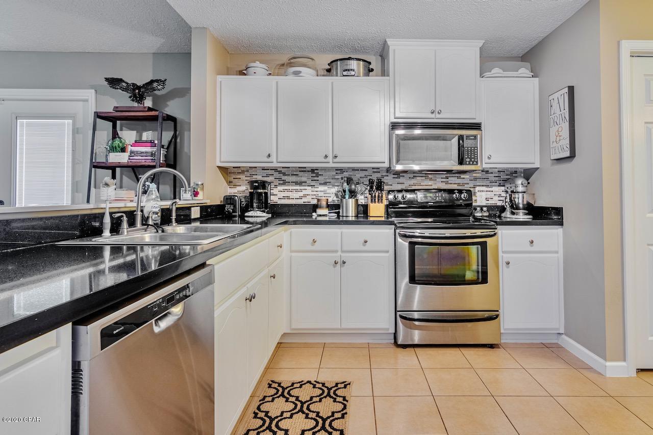 Summer Lace - Residential