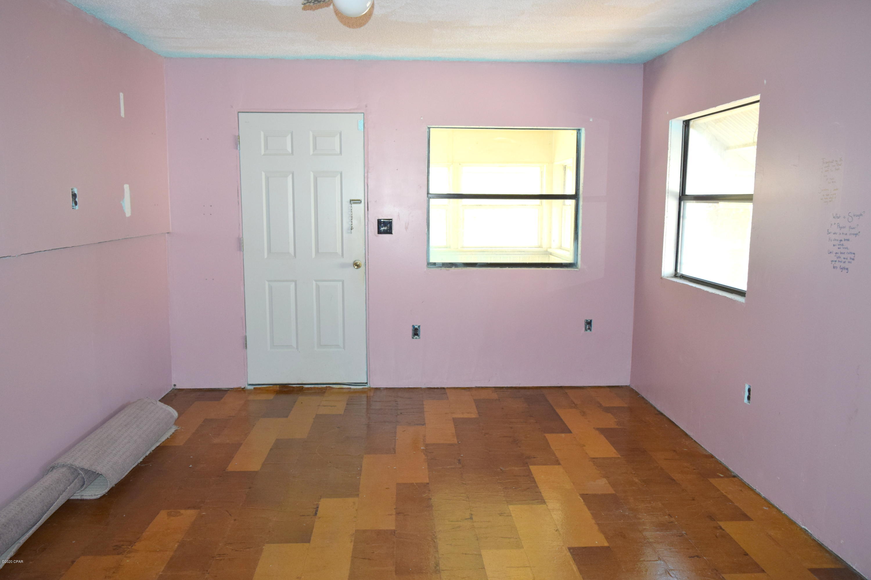 [No Recorded Subdiv] - Residential