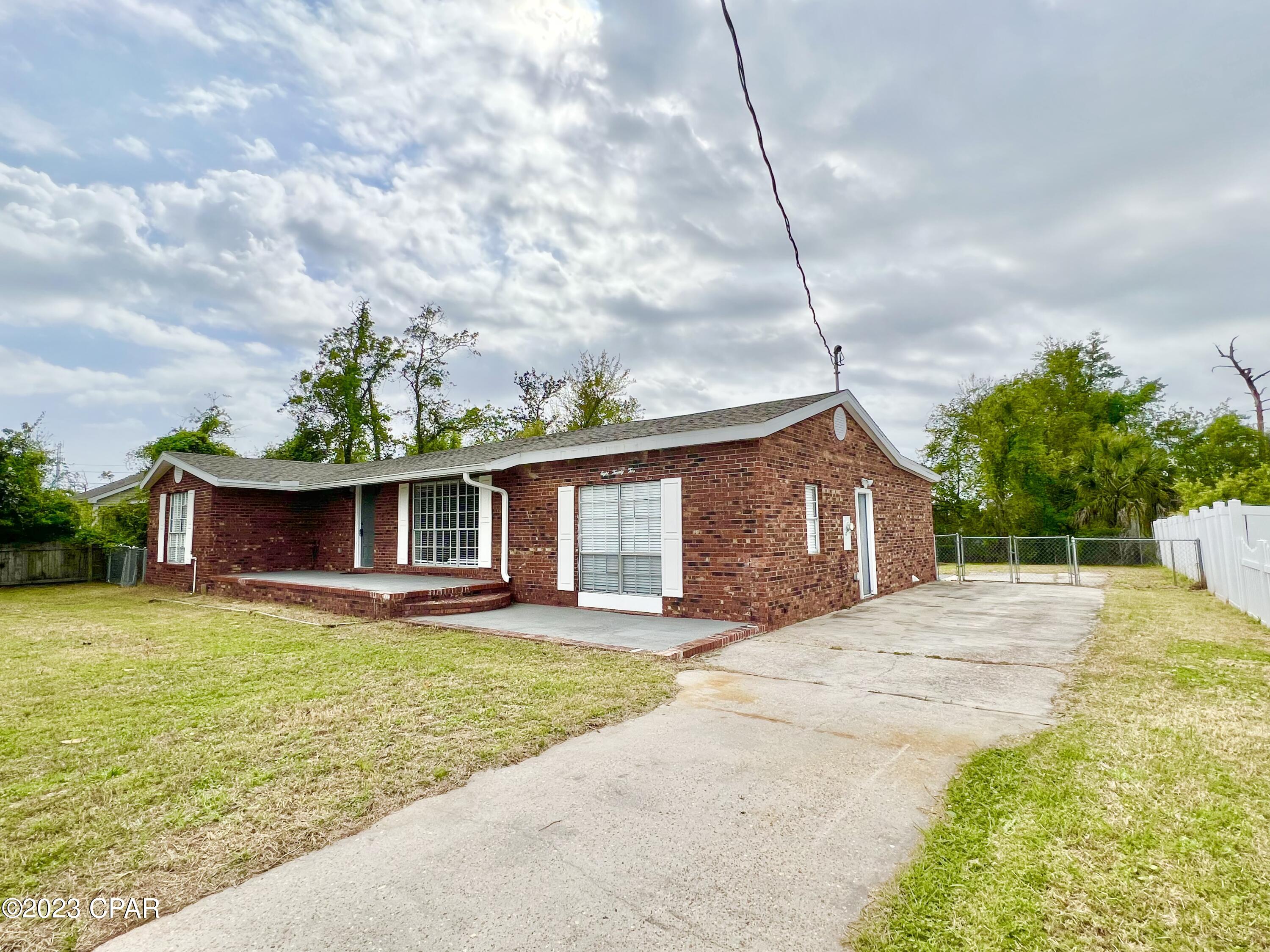 Mashburns 1 Add To Parker - Residential