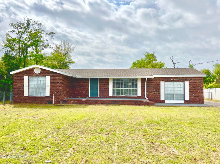 Great for a starter home or investment opportunity. This renovated home is centrally located in Callaway; close to shopping, restaurants, and only minutes to Tyndall AFB. Bring your boat, trailers, and RV! There is no HOA with a large lot/fenced yard and includes a large storage shed! This home spans over 1600 sq ft; upgrades include new kitchen with pendant lighting, new appliances, and cabinets. Living areas are lit up by upgrades in the lighting to recessed lights and vinyl flooring. Call to schedule a showing of this steal of a property today. Measurements approx; verify if important.