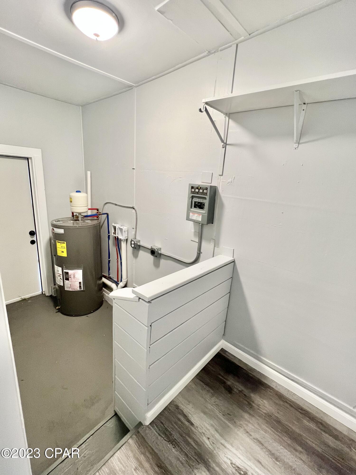 Mashburns 1 Add To Parker - Residential