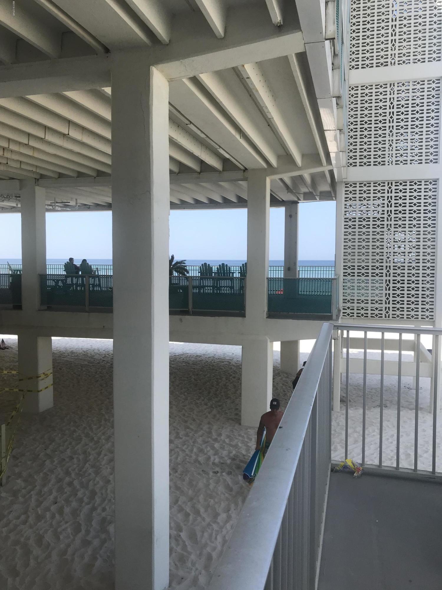 Fontainebleau Terrace - Residential