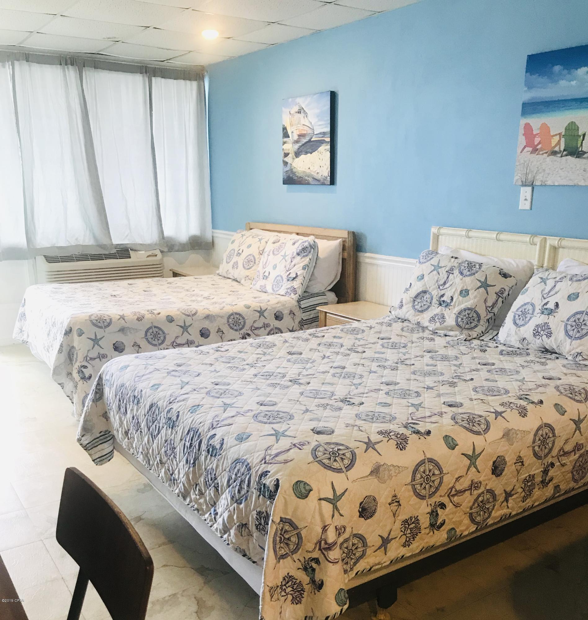 Fontainebleau Terrace - Residential