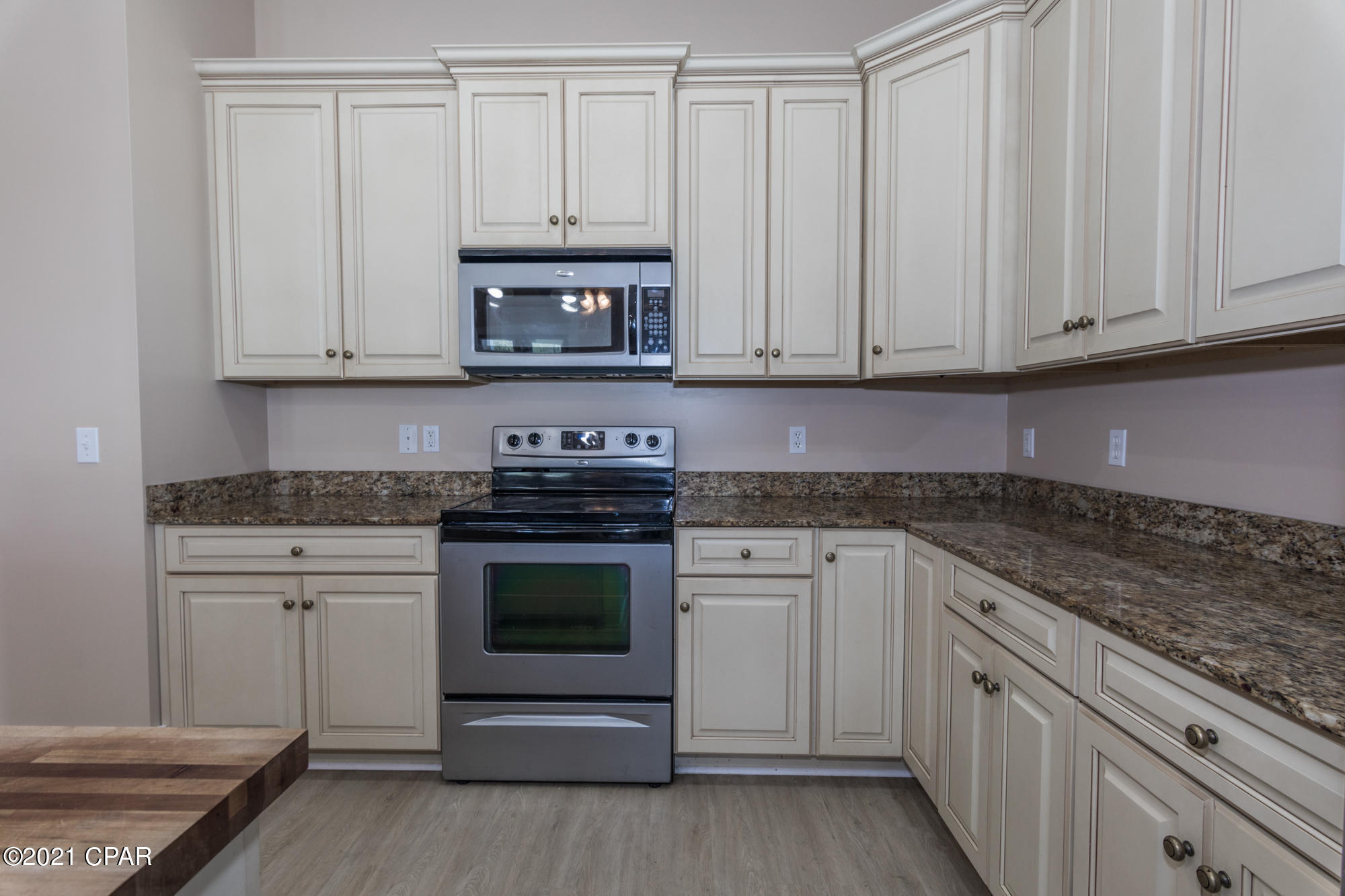 Bid-A-Wee Beach 1st - Residential