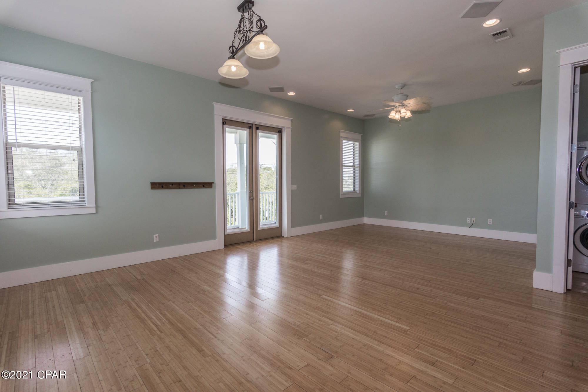 Bid-A-Wee Beach 1st - Residential