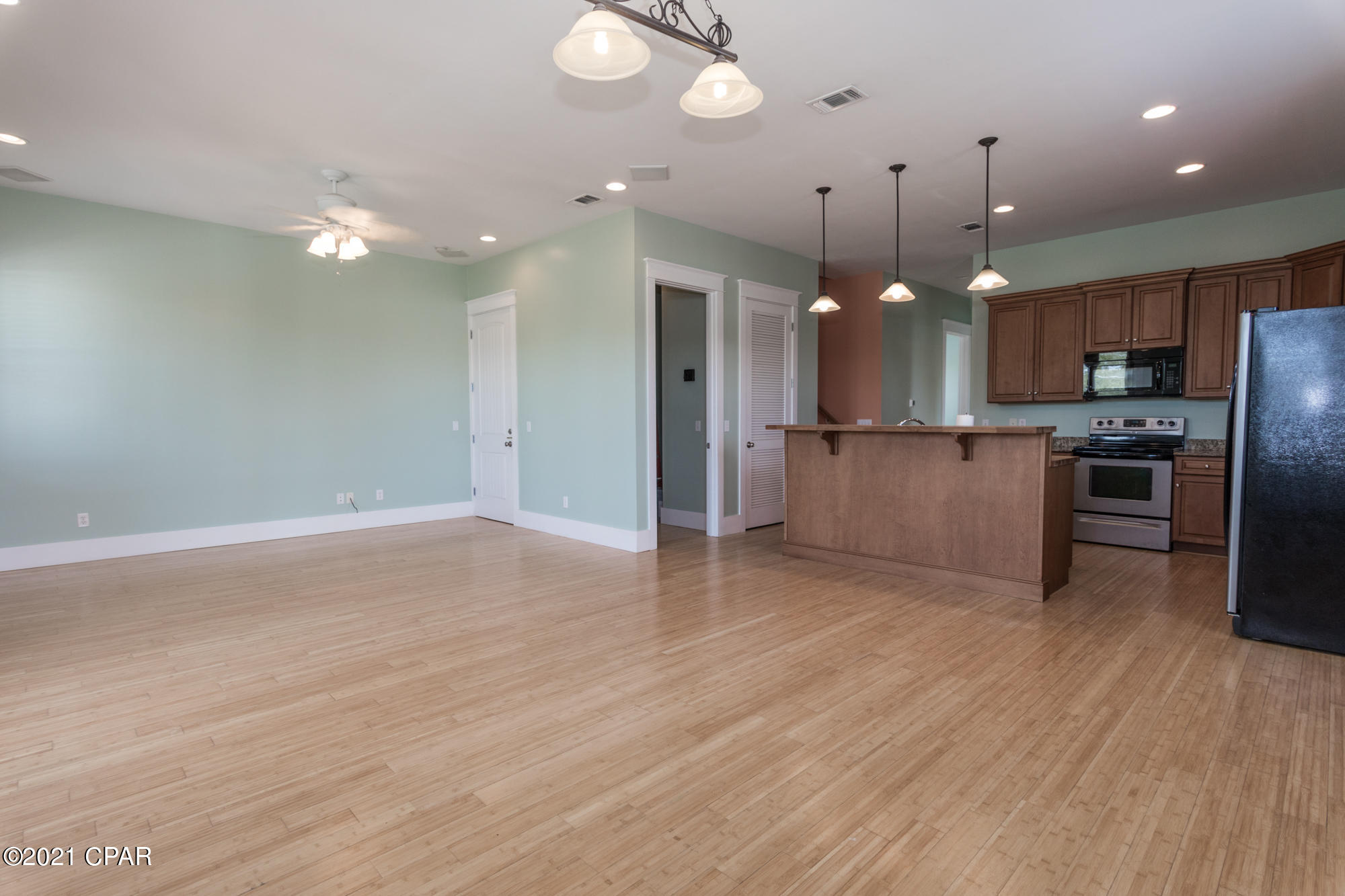 Bid-A-Wee Beach 1st - Residential