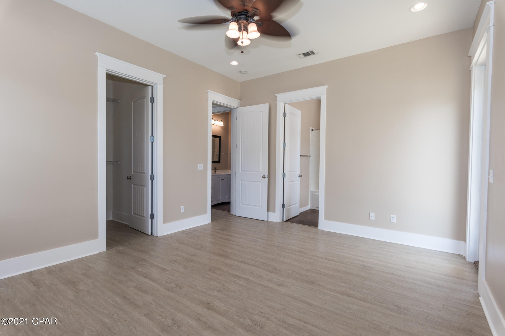 Bid-A-Wee Beach 1st - Residential