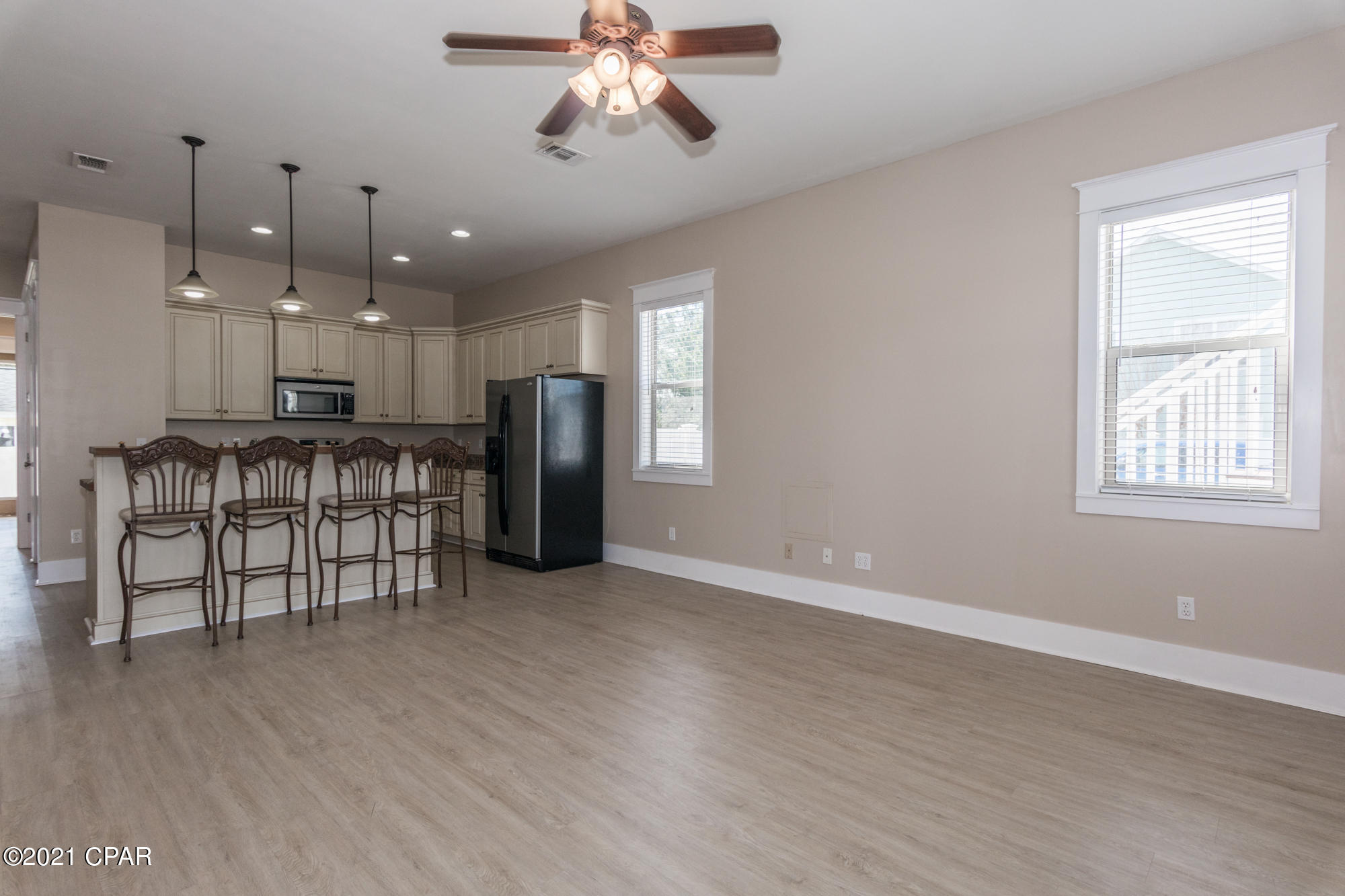 Bid-A-Wee Beach 1st - Residential