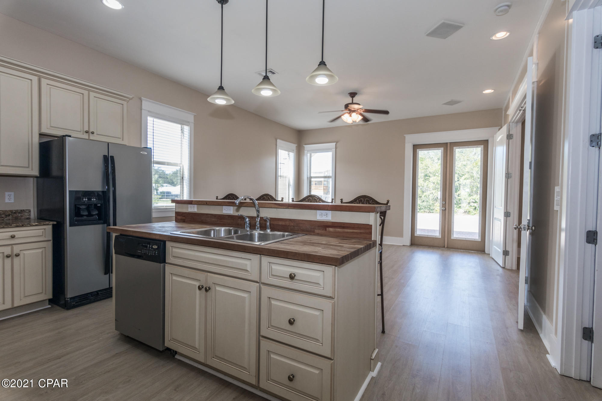 Bid-A-Wee Beach 1st - Residential