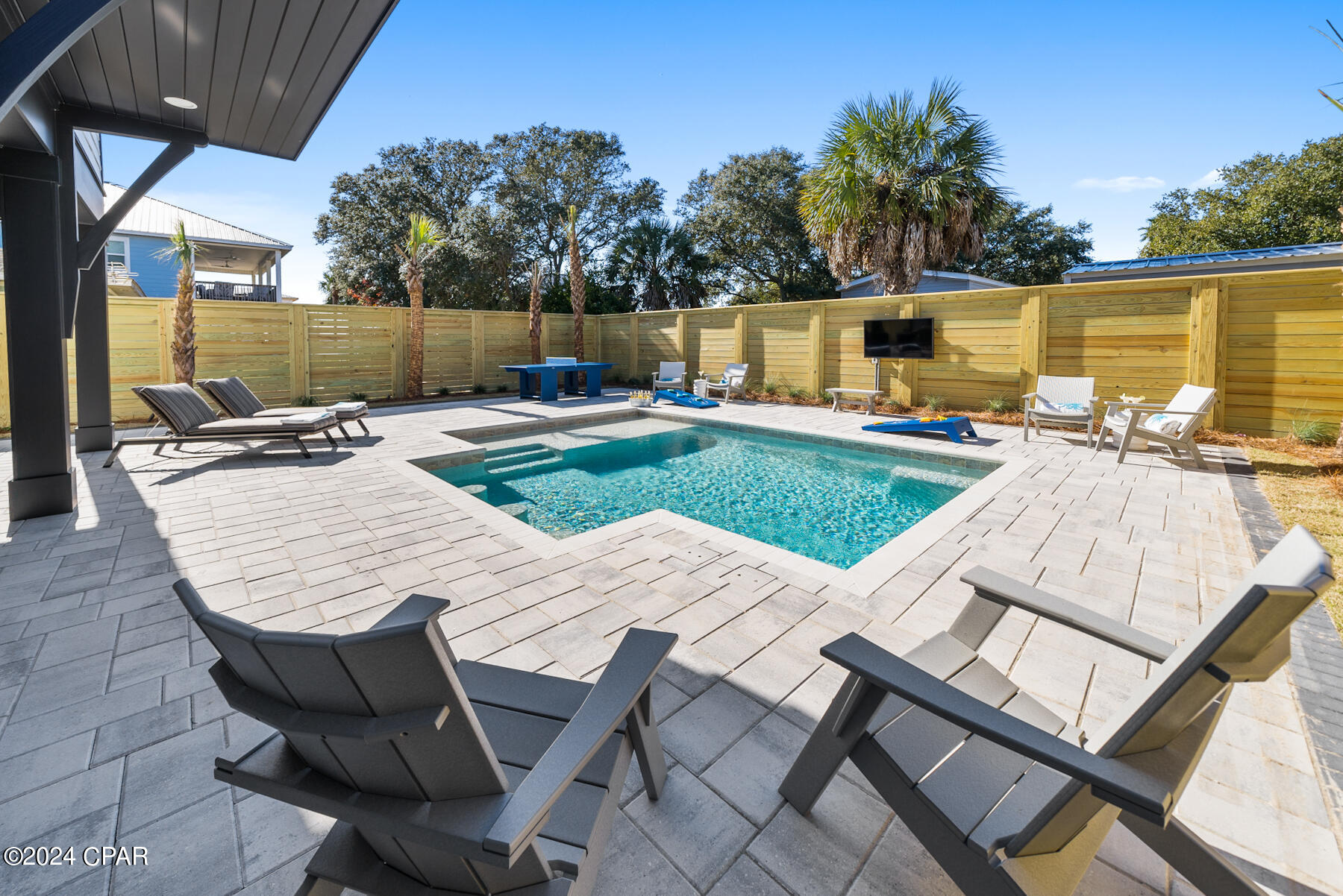 Laguna Beach Estates 9th Add - Residential