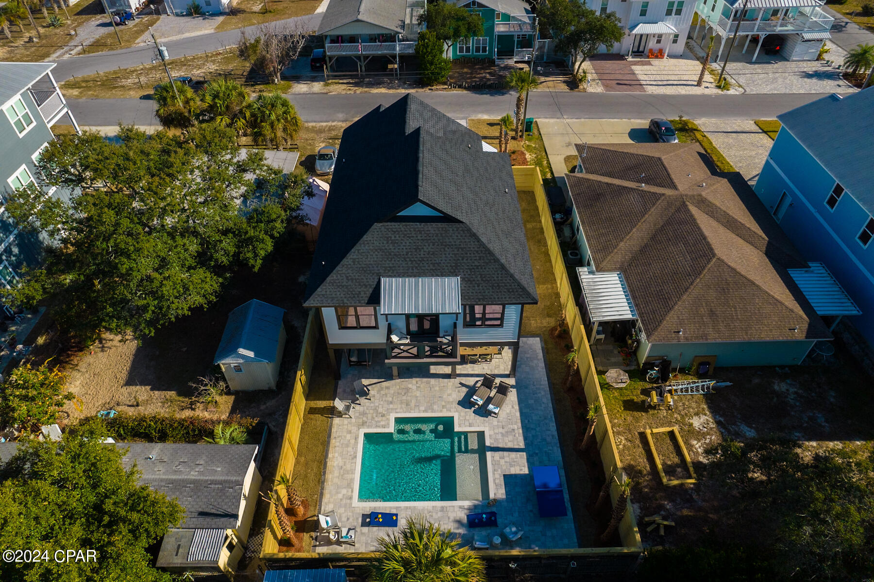 Laguna Beach Estates 9th Add - Residential