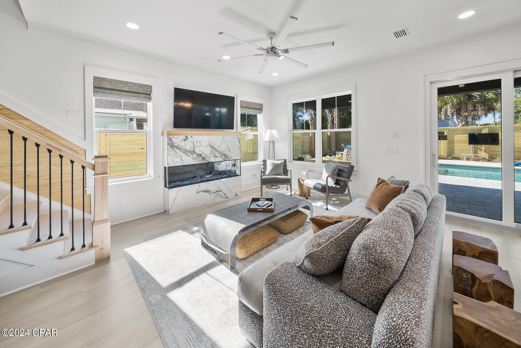 Laguna Beach Estates 9th Add - Residential