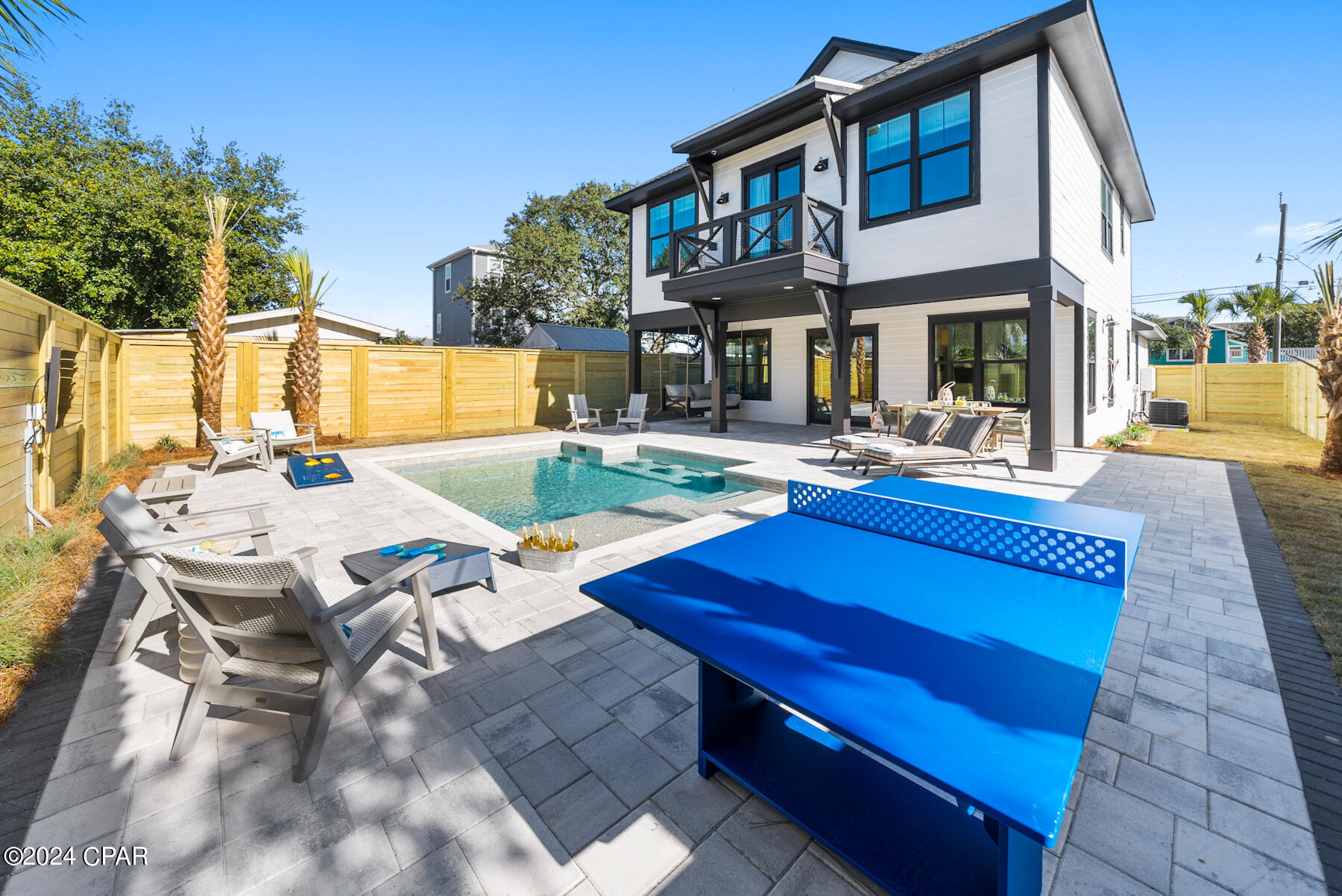 Laguna Beach Estates 9th Add - Residential