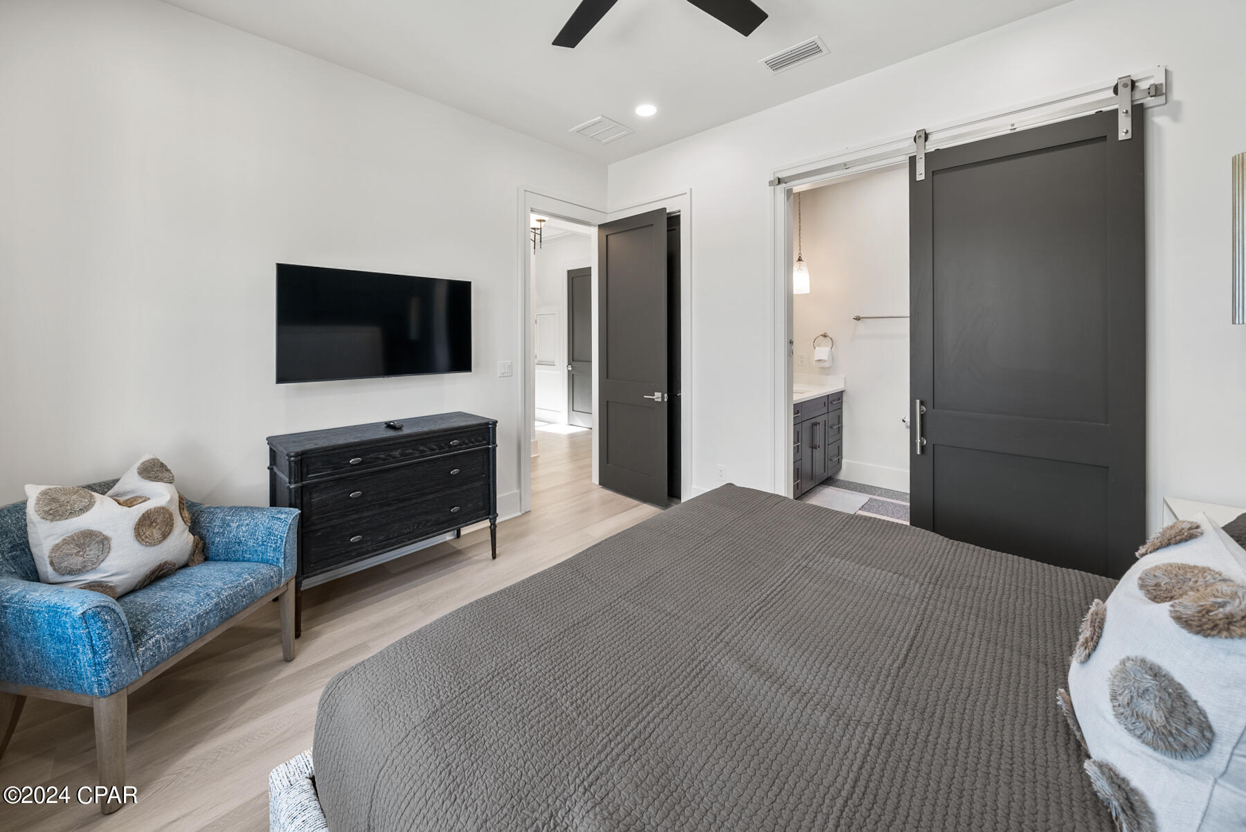 Laguna Beach Estates 9th Add - Residential