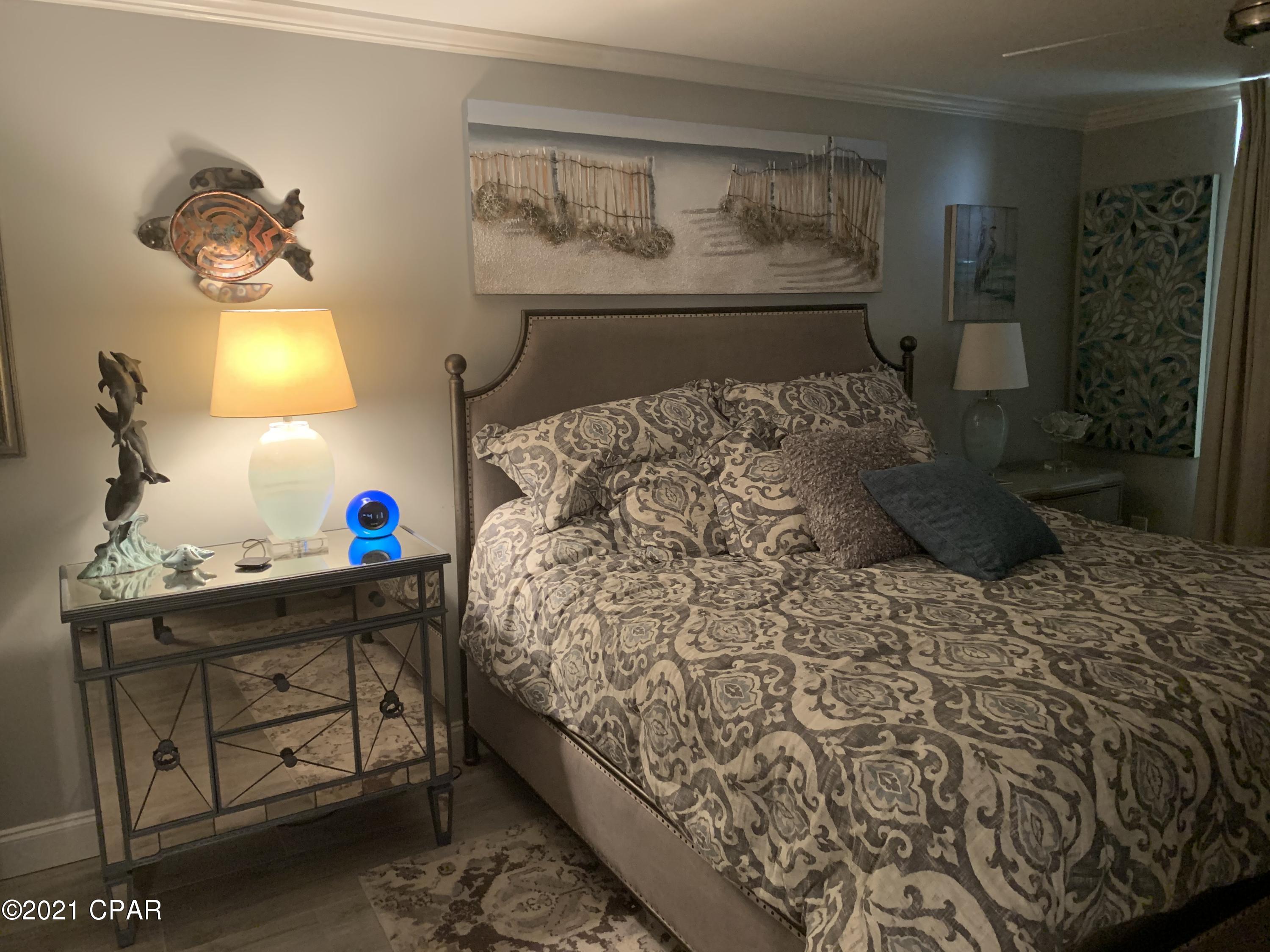 Lagoon Towers Phase I - Residential