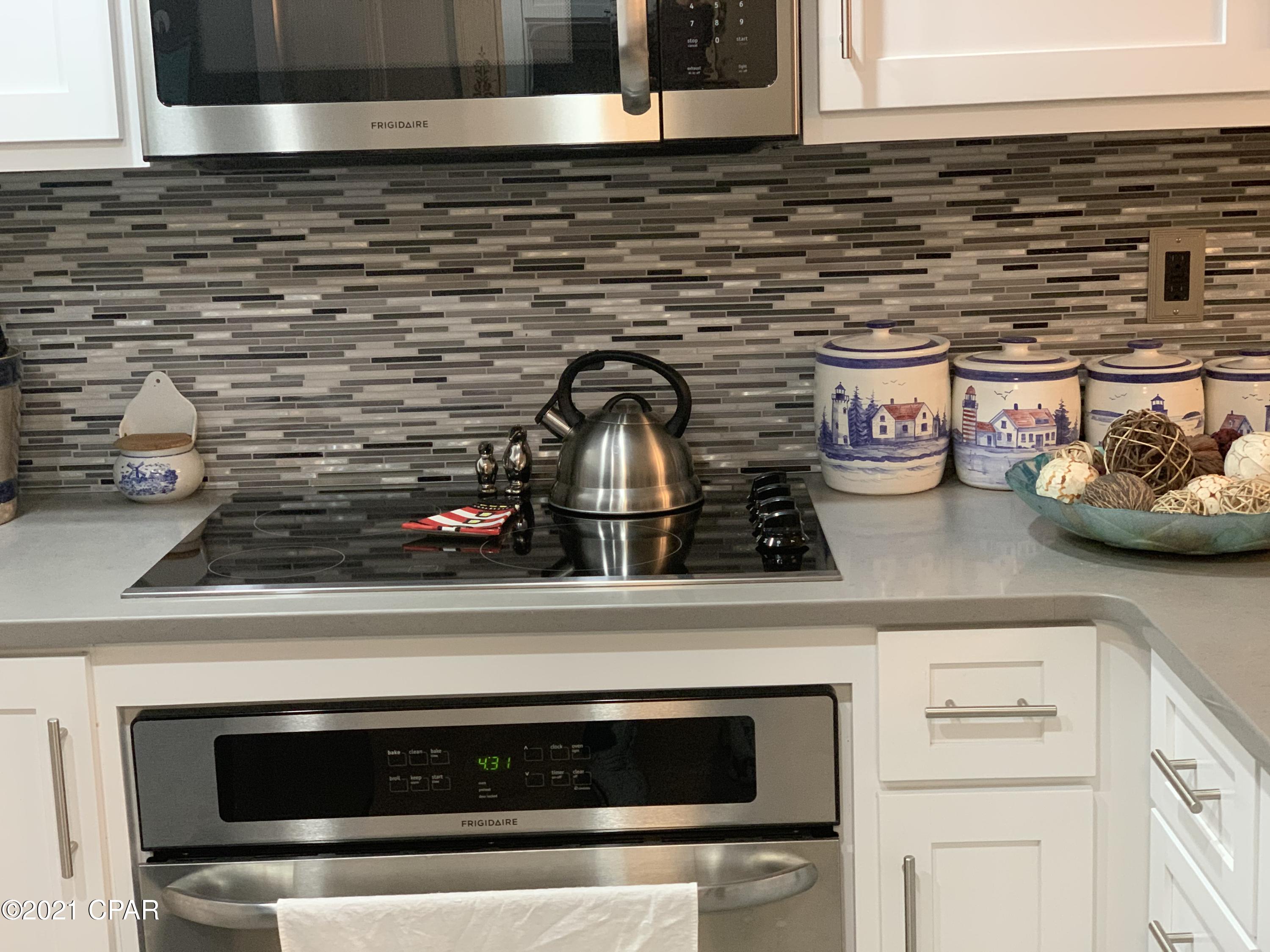 Lagoon Towers Phase I - Residential