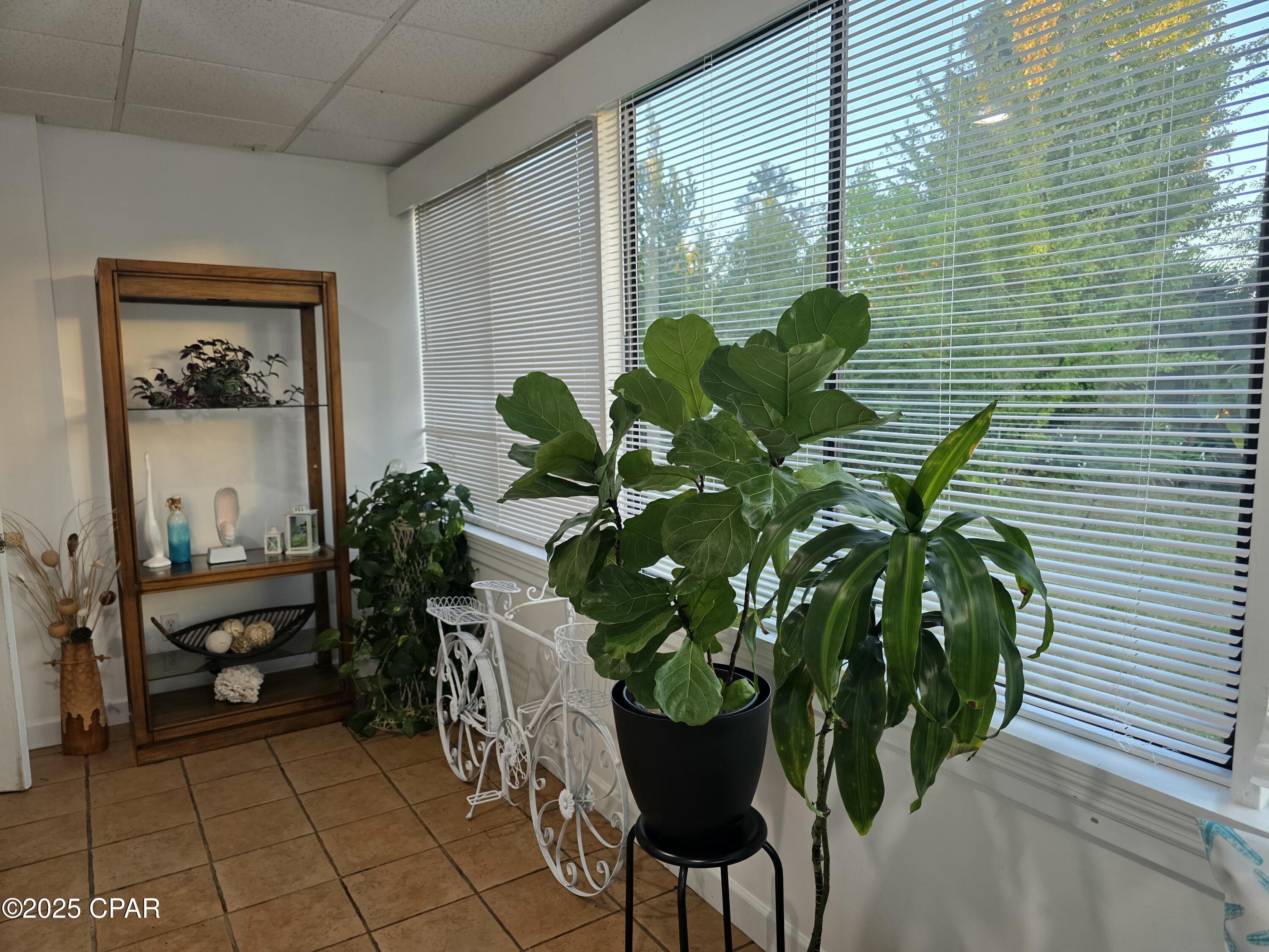 Cove Terrace 3rd Add - Residential