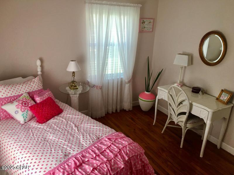 Cove Terrace 3rd Add - Residential