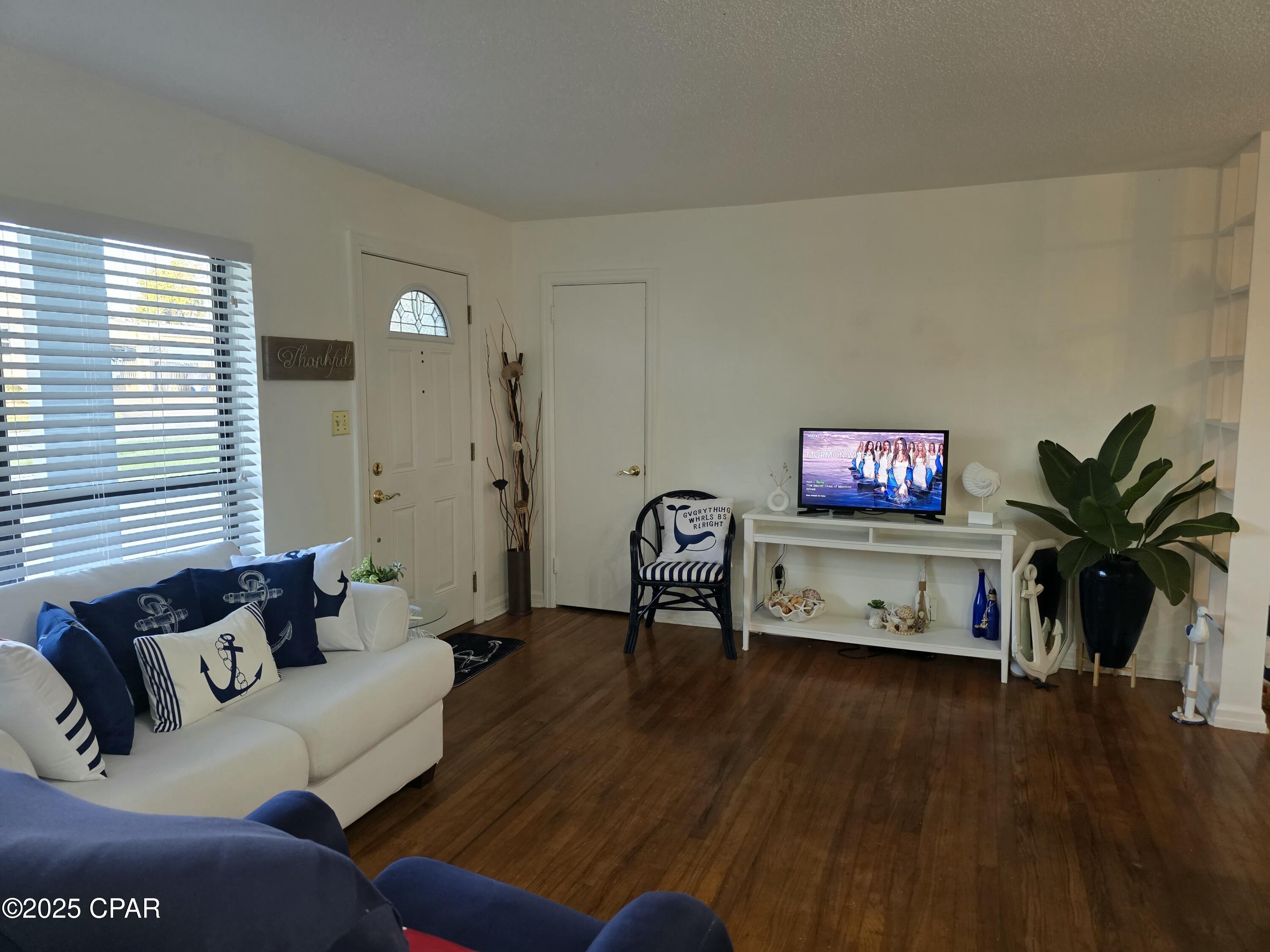 Cove Terrace 3rd Add - Residential