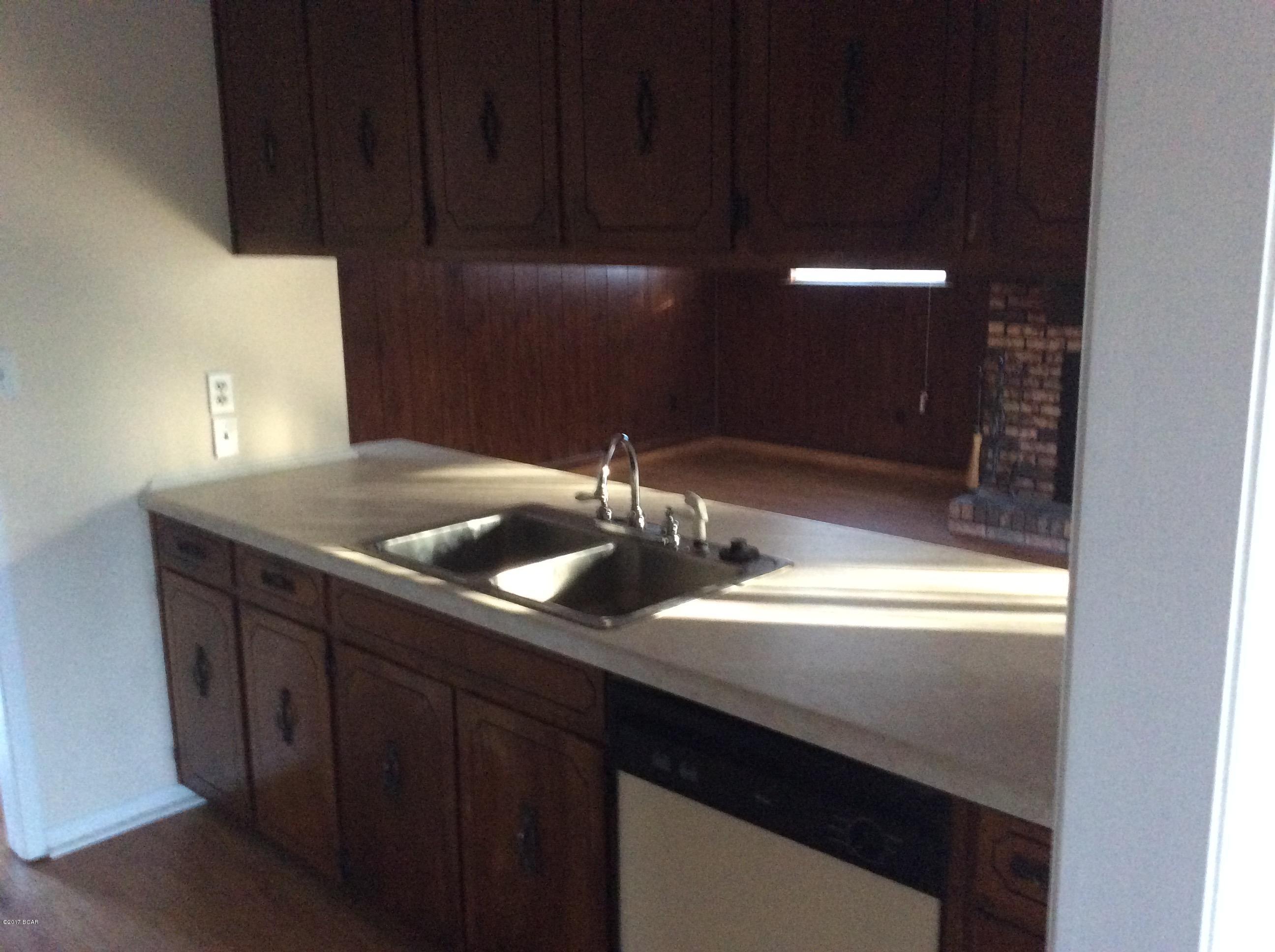 King Estates Unit 2 - Residential Lease